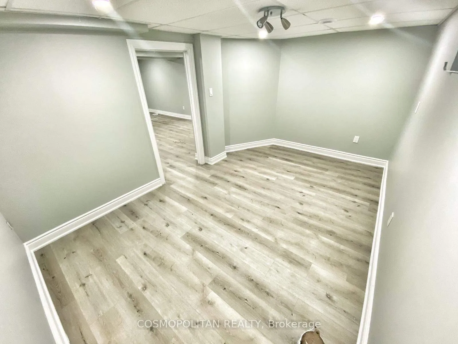 Photo 6 of Unit Lower, 6954 Lundys Lane, Niagara Falls, Dorchester — HOMEH
