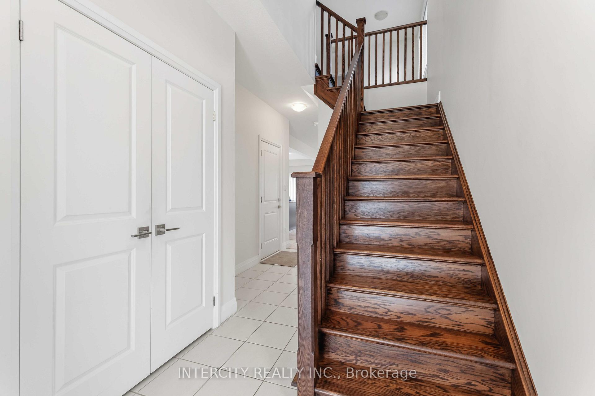 Photo 12 of 6679 Cropp Street, Niagara Falls, Morrison — HOMEH