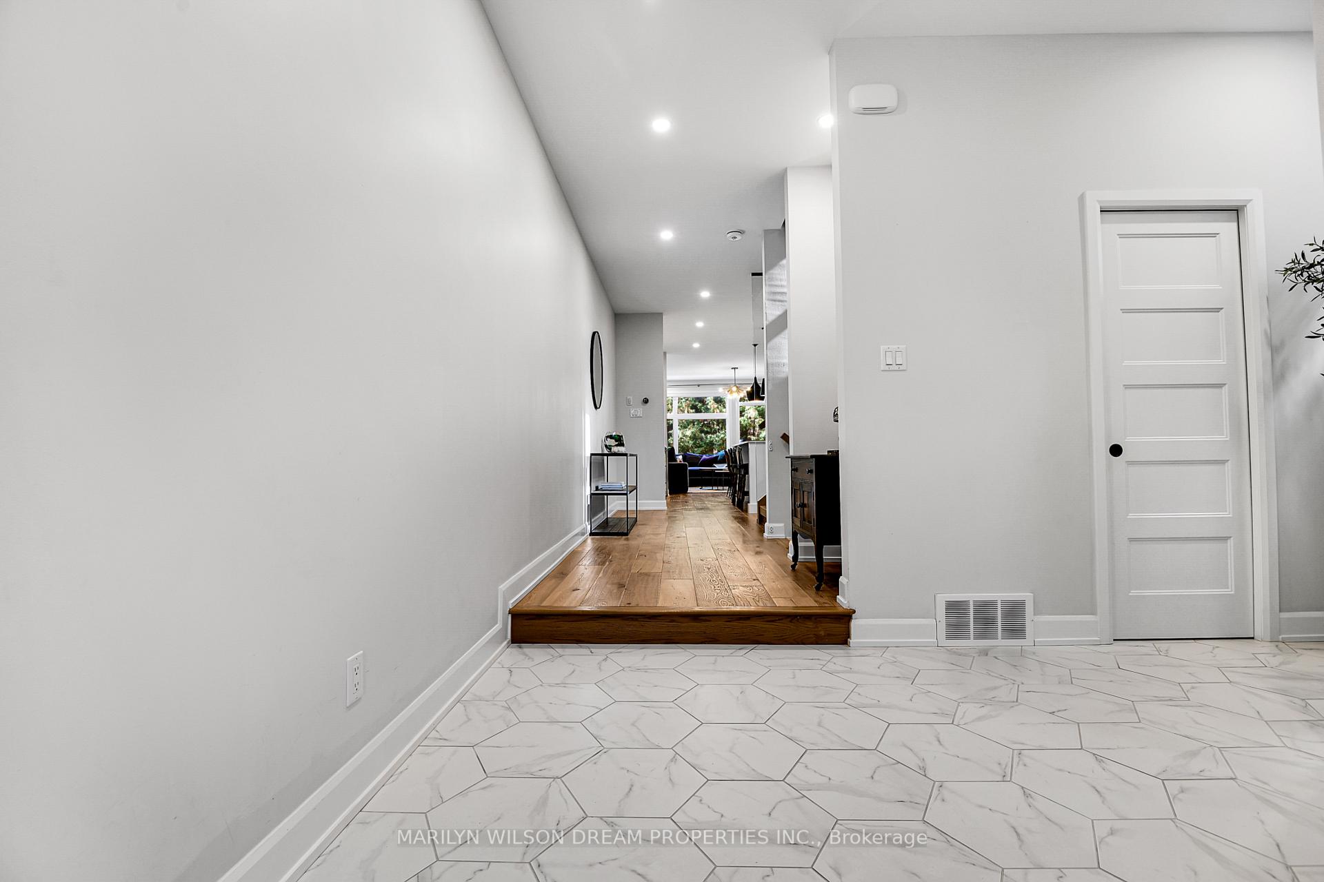 Photo 8 of Unit B, 21 Noel Street, Ottawa, Lindenlea — HOMEH