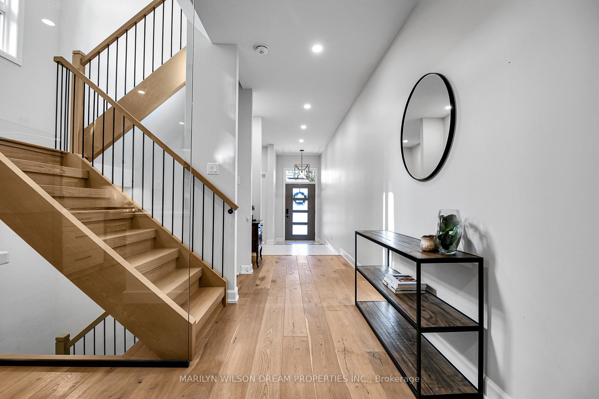 Photo 13 of Unit B, 21 Noel Street, Ottawa, Lindenlea — HOMEH