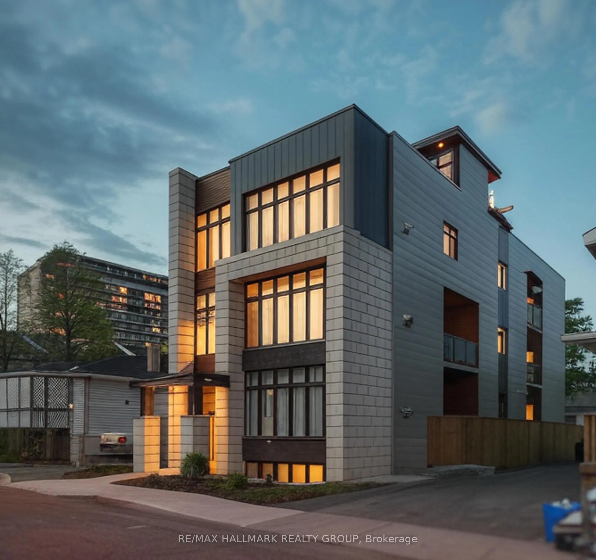 Photo 1 of 59 Douglas Avenue, Ottawa, Lindenlea — HOMEH
