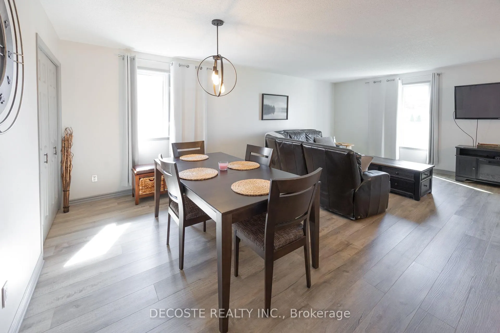 Photo 6 of 515 Tobin Street, North Glengarry, Alexandria — HOMEH