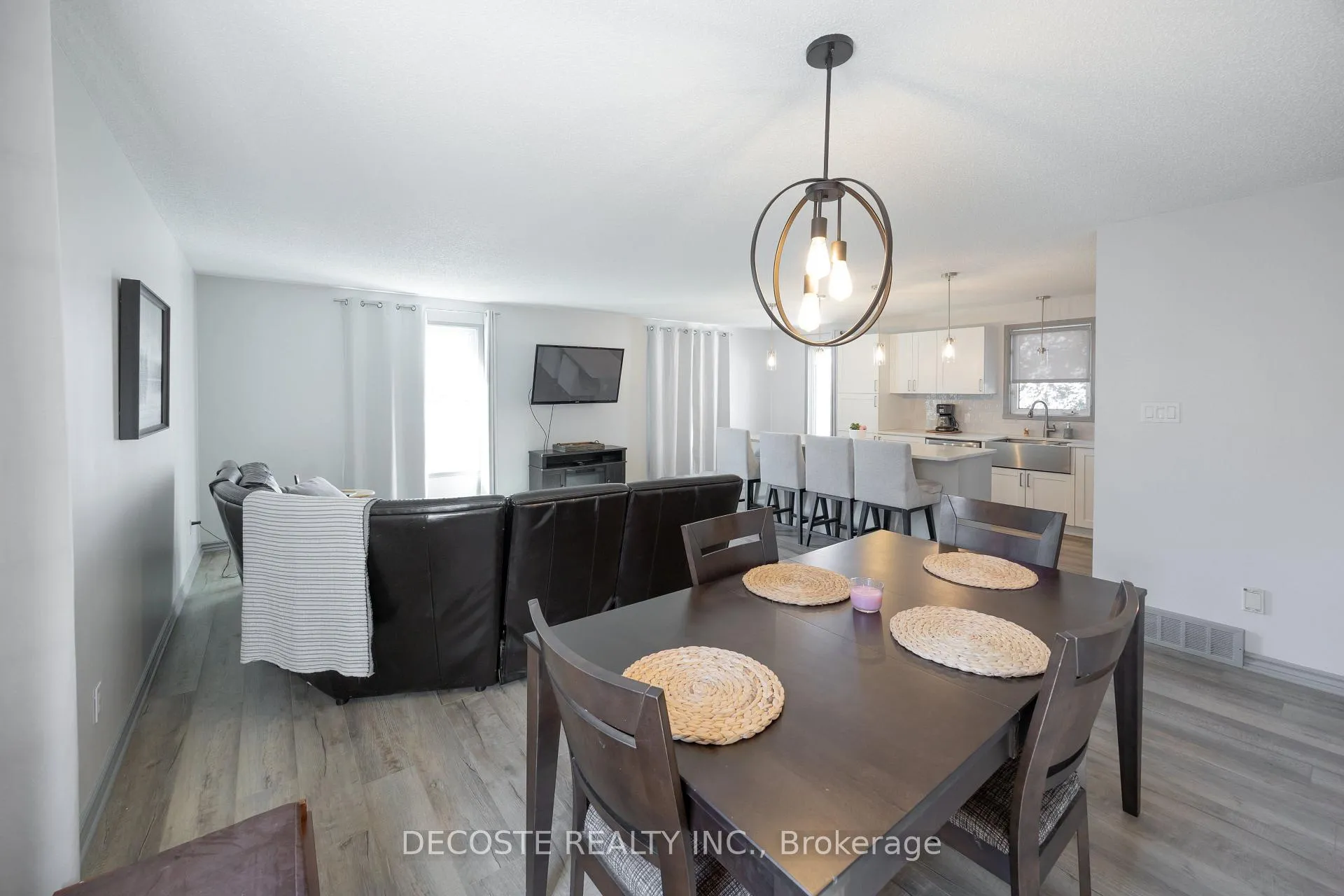 Photo 15 of 515 Tobin Street, North Glengarry, Alexandria — HOMEH