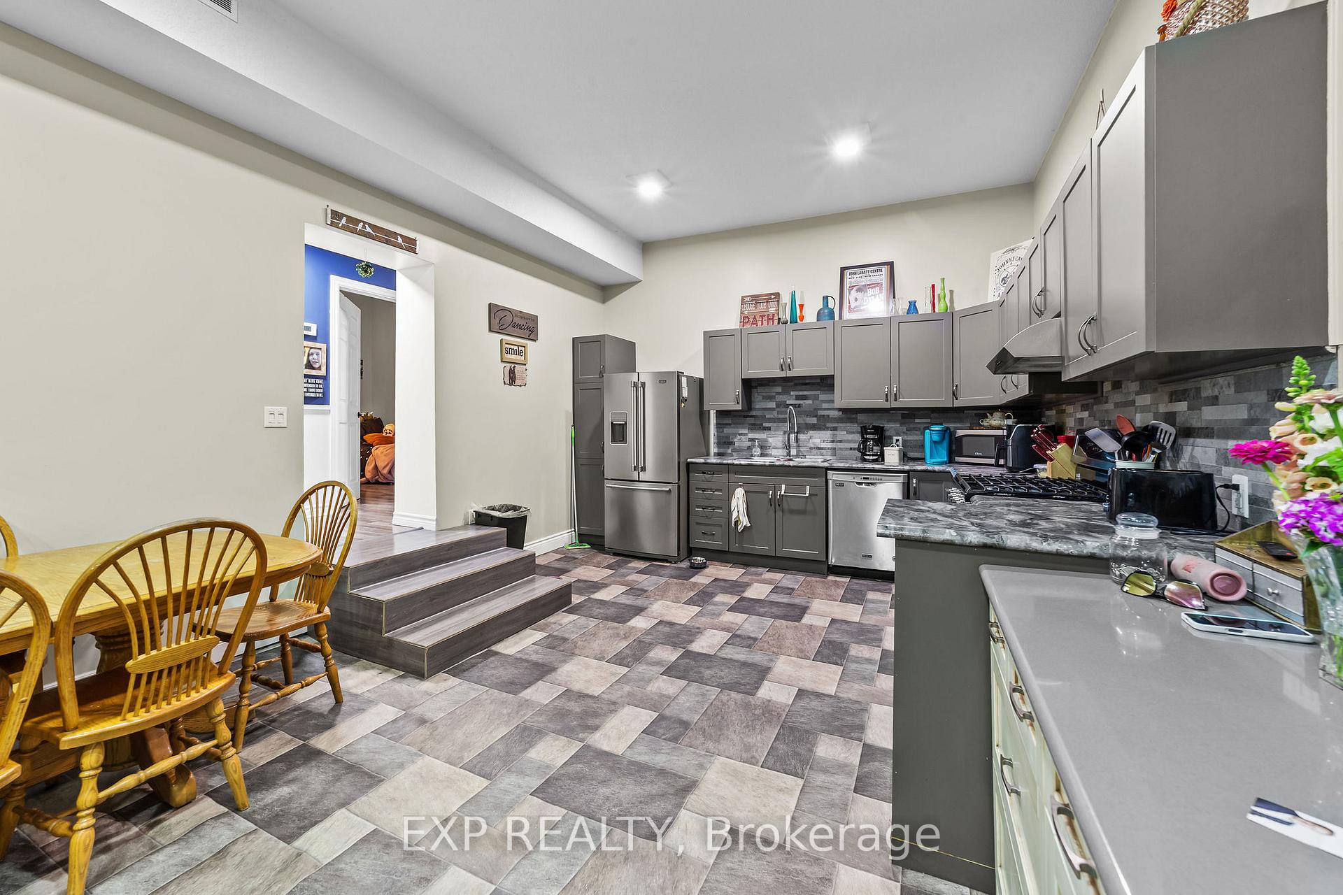Photo 3 of 22891 Hagerty Road, Newbury — HOMEH