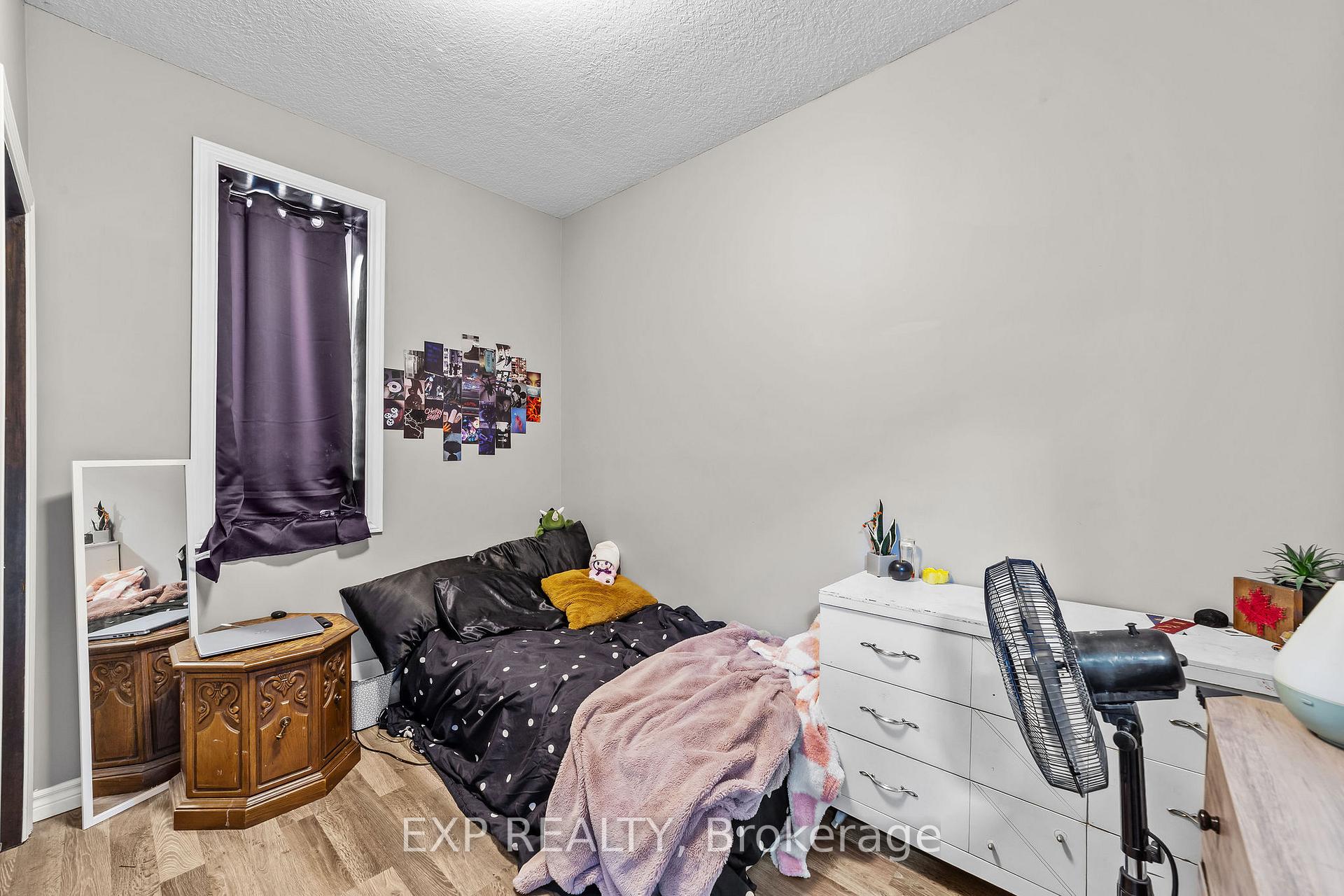 Photo 10 of 22891 Hagerty Road, Newbury — HOMEH