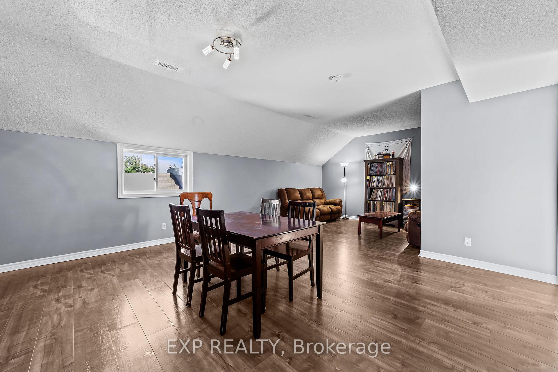 Photo 19 of 22891 Hagerty Road, Newbury — HOMEH