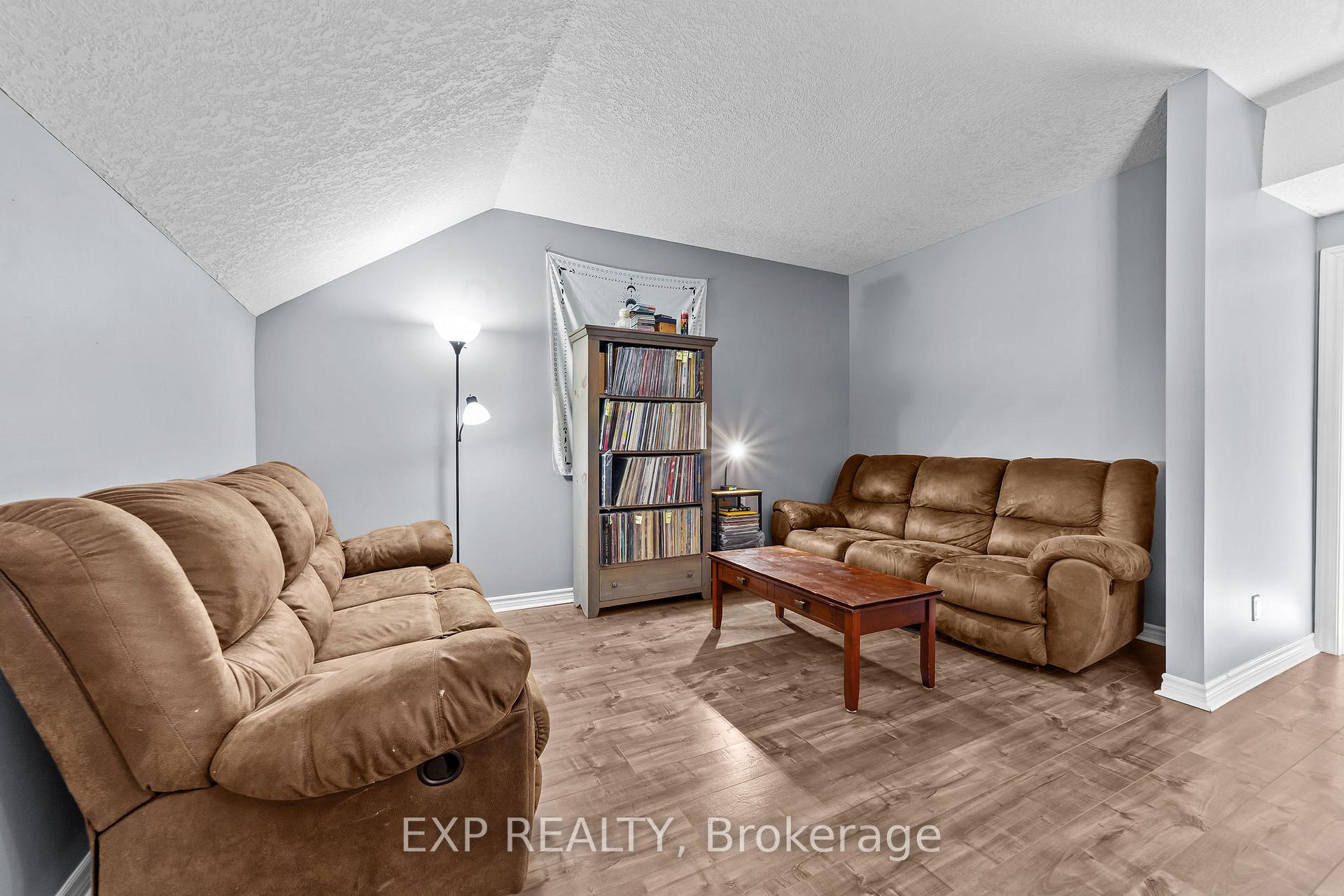 Photo 20 of 22891 Hagerty Road, Newbury — HOMEH
