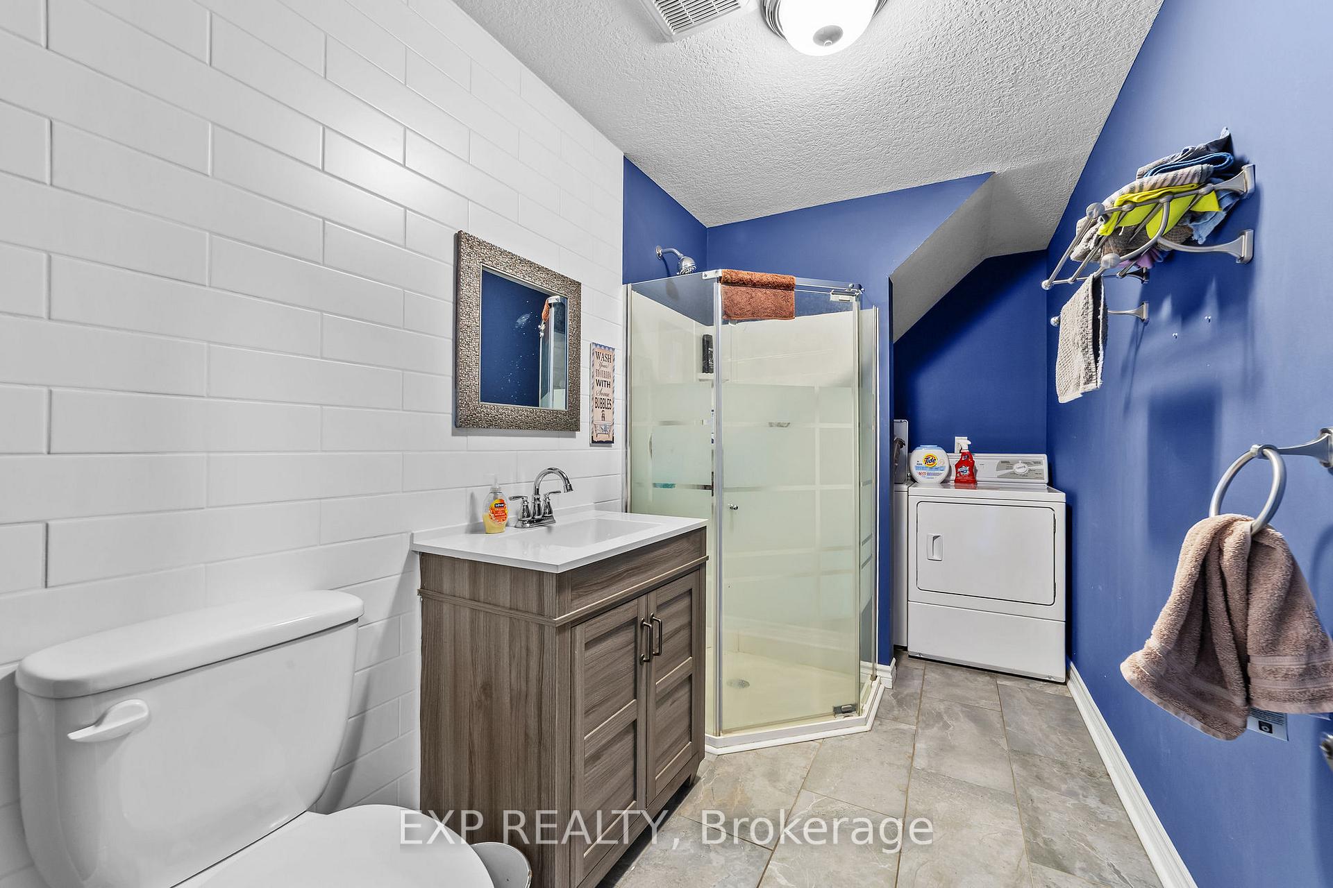 Photo 23 of 22891 Hagerty Road, Newbury — HOMEH