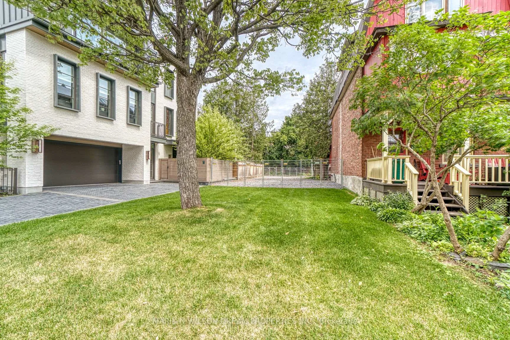 Photo 3 of 294 Mackay Street, Ottawa, Lindenlea — HOMEH