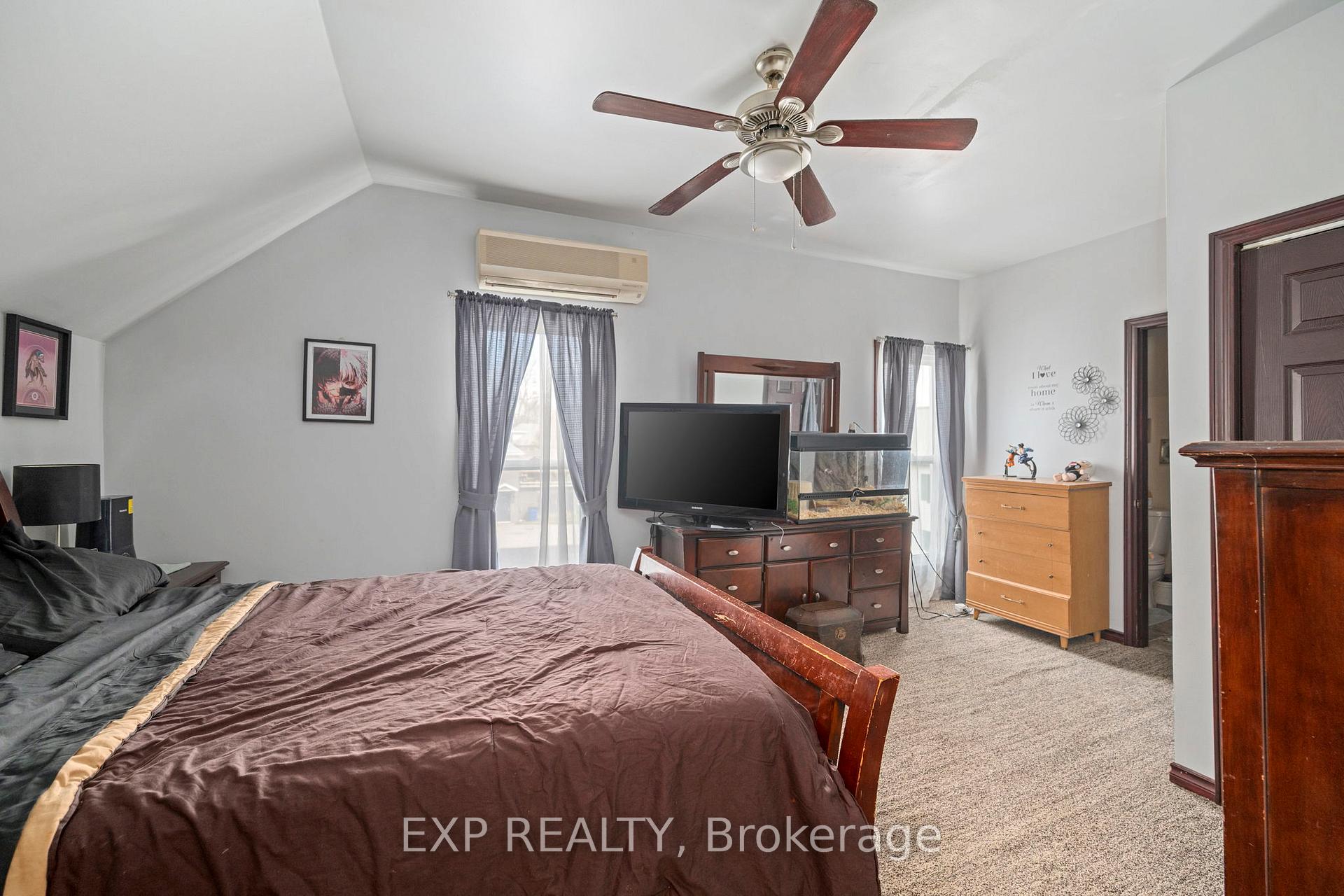 Photo 17 of 22874 Hagerty Road, Newbury — HOMEH