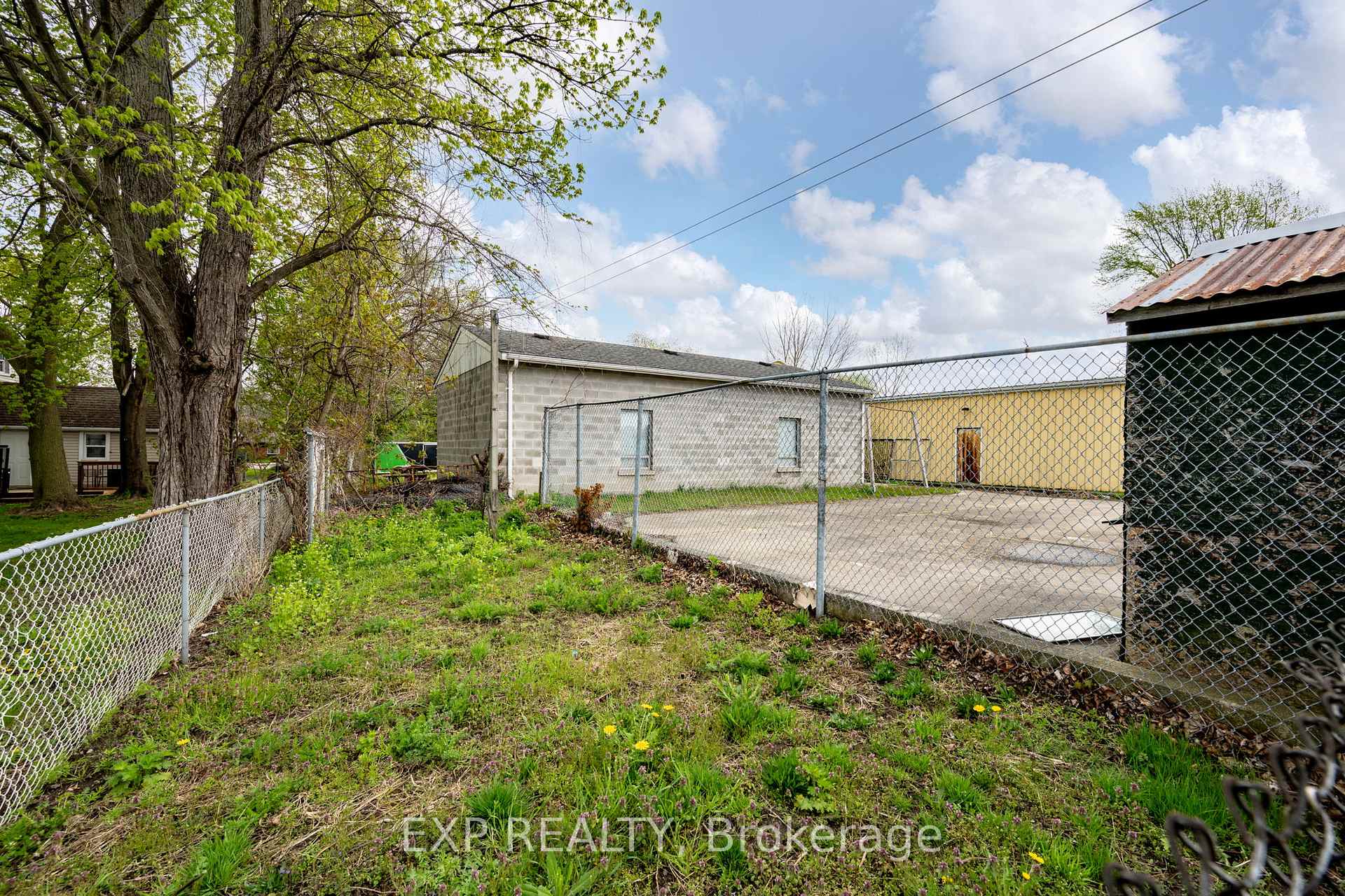 Photo 26 of 22874 Hagerty Road, Newbury — HOMEH