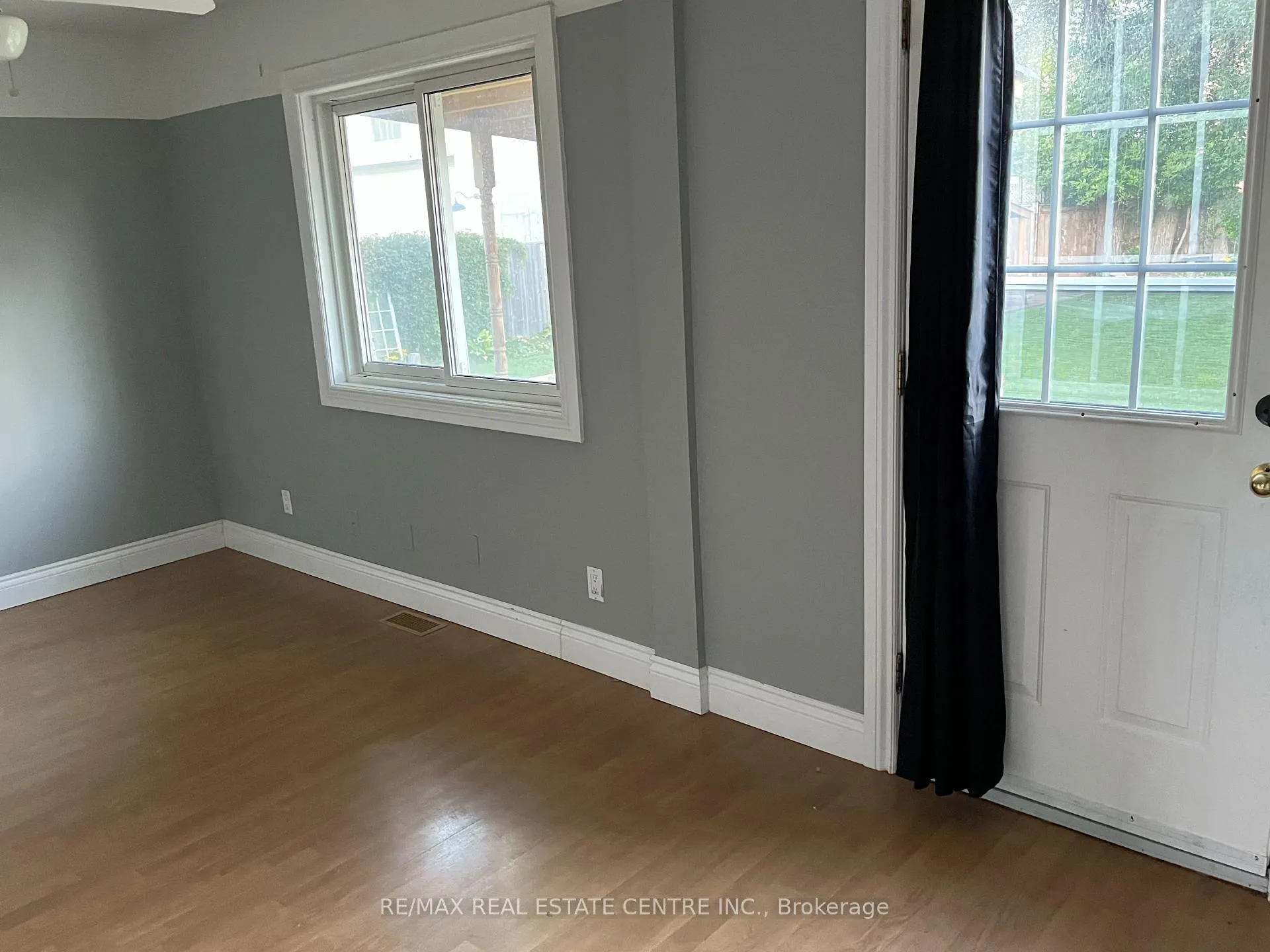 Photo 3 of 289 King Street N, New Tecumseth, Alliston — HOMEH