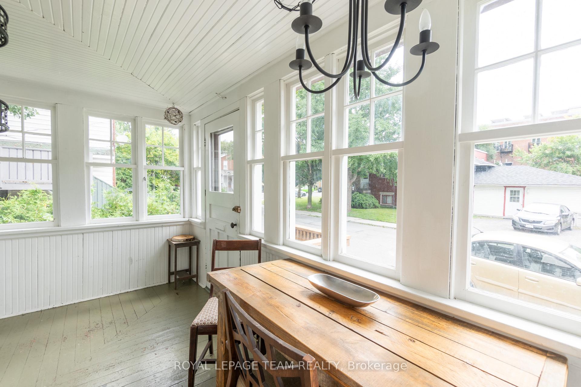 Photo 5 of 56 Bertrand Street, Ottawa, Lindenlea — HOMEH