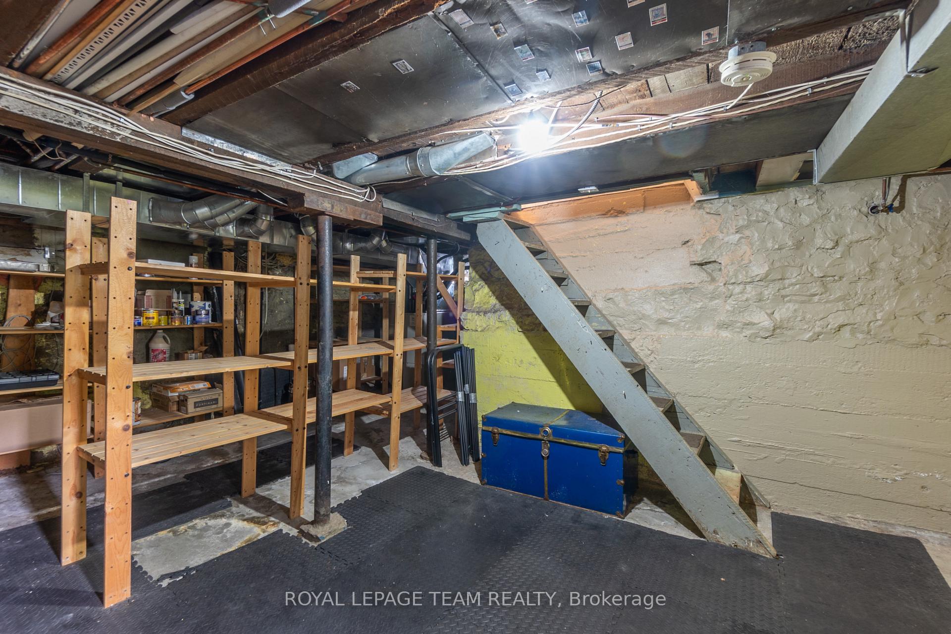 Photo 25 of 56 Bertrand Street, Ottawa, Lindenlea — HOMEH