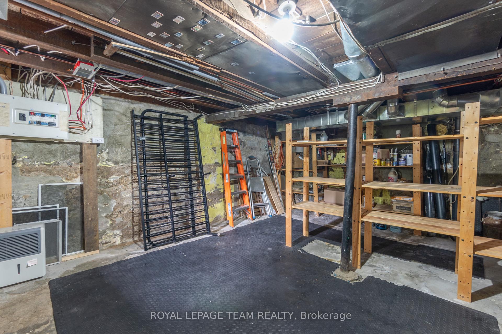 Photo 26 of 56 Bertrand Street, Ottawa, Lindenlea — HOMEH