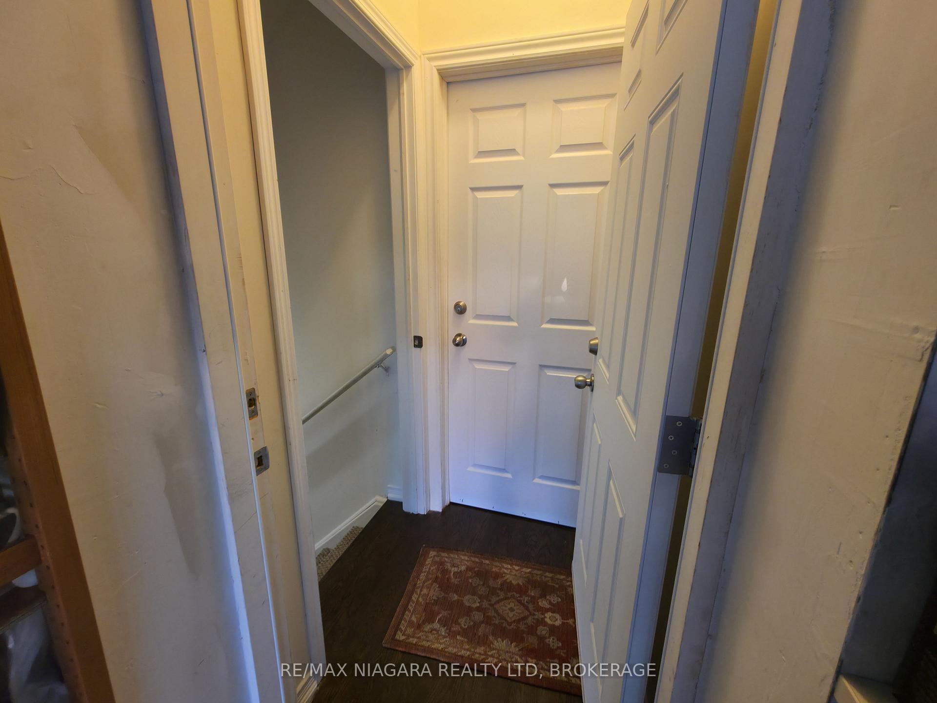 Photo 19 of Unit Lower, 7879 Buckeye Crescent, Niagara Falls, Brown — HOMEH