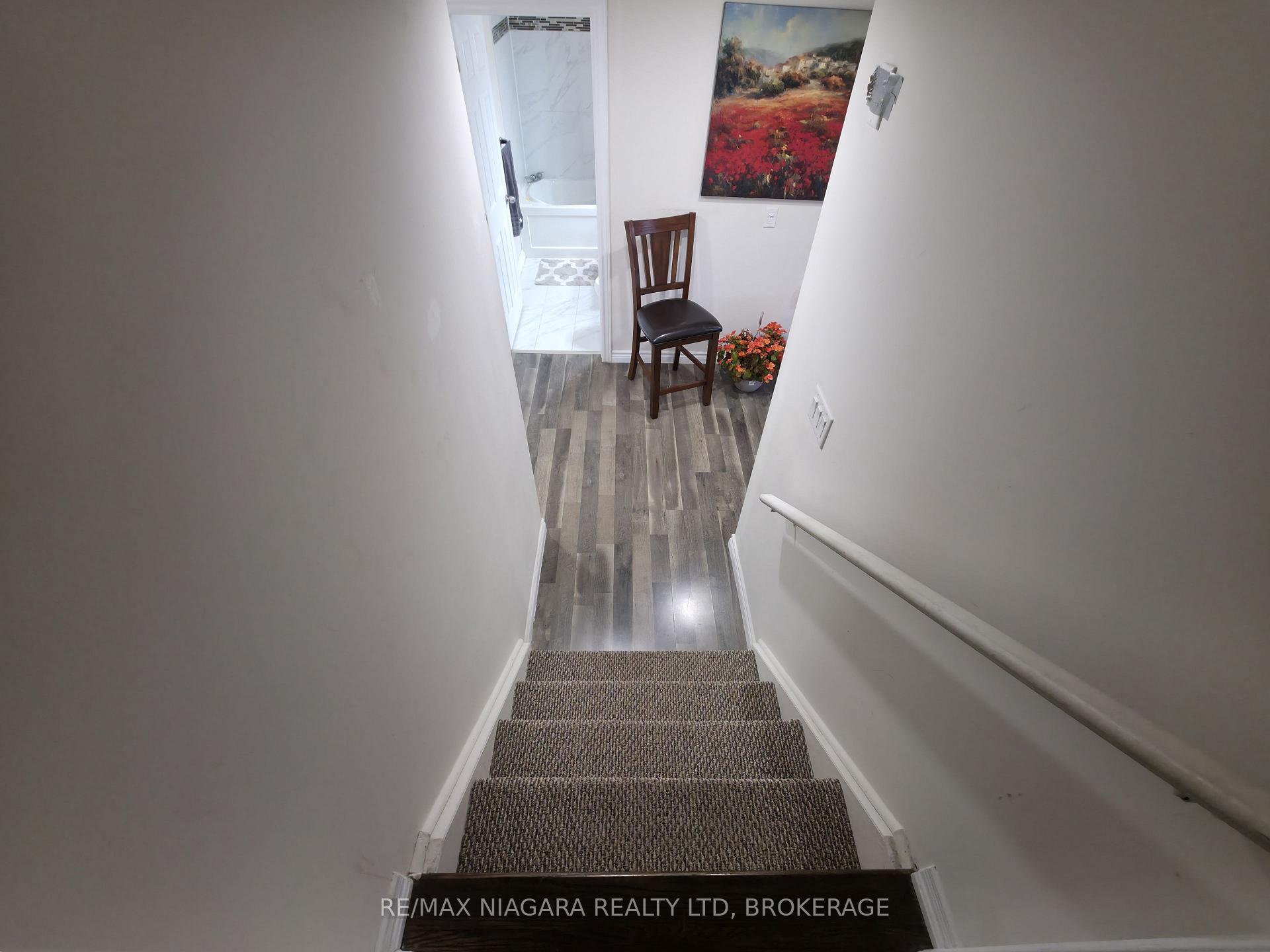 Photo 20 of Unit Lower, 7879 Buckeye Crescent, Niagara Falls, Brown — HOMEH