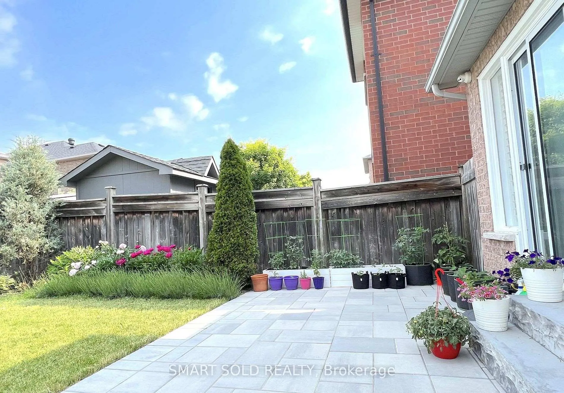 Photo 31 of 12 Lismer Crescent, Caledon, Bolton West — HOMEH