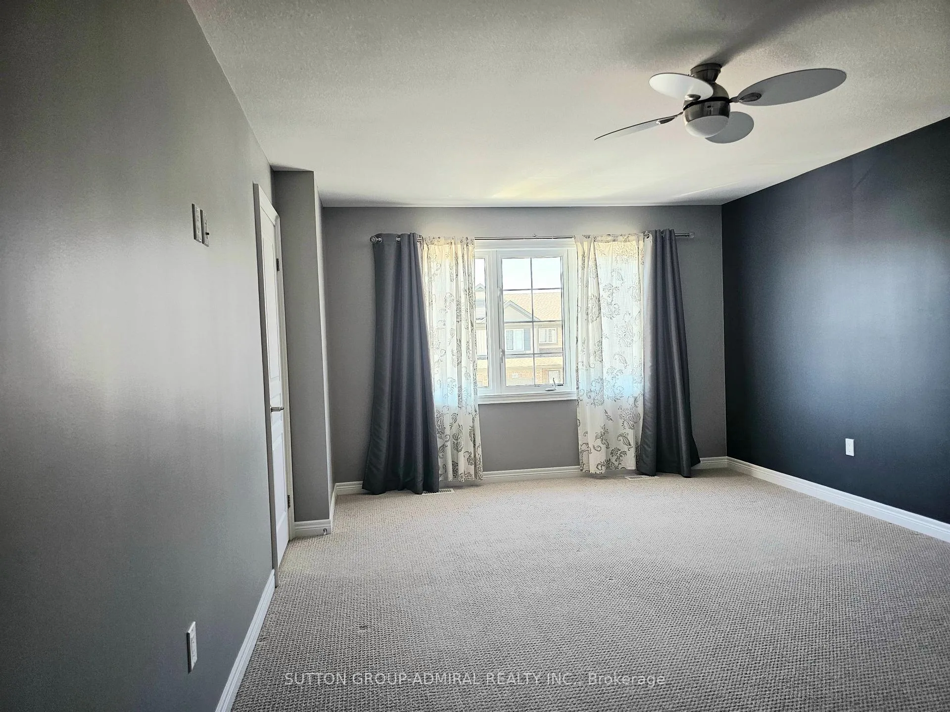 Photo 7 of 6412 Shapton Crescent, Niagara Falls, Forestview — HOMEH