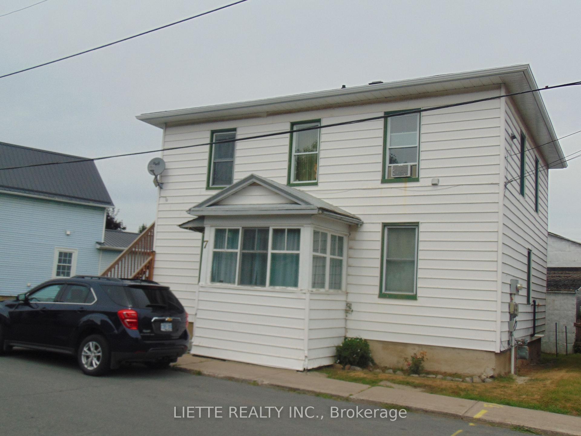 Photo 2 of 7-9 Ottawa Street N, North Glengarry, Alexandria — HOMEH