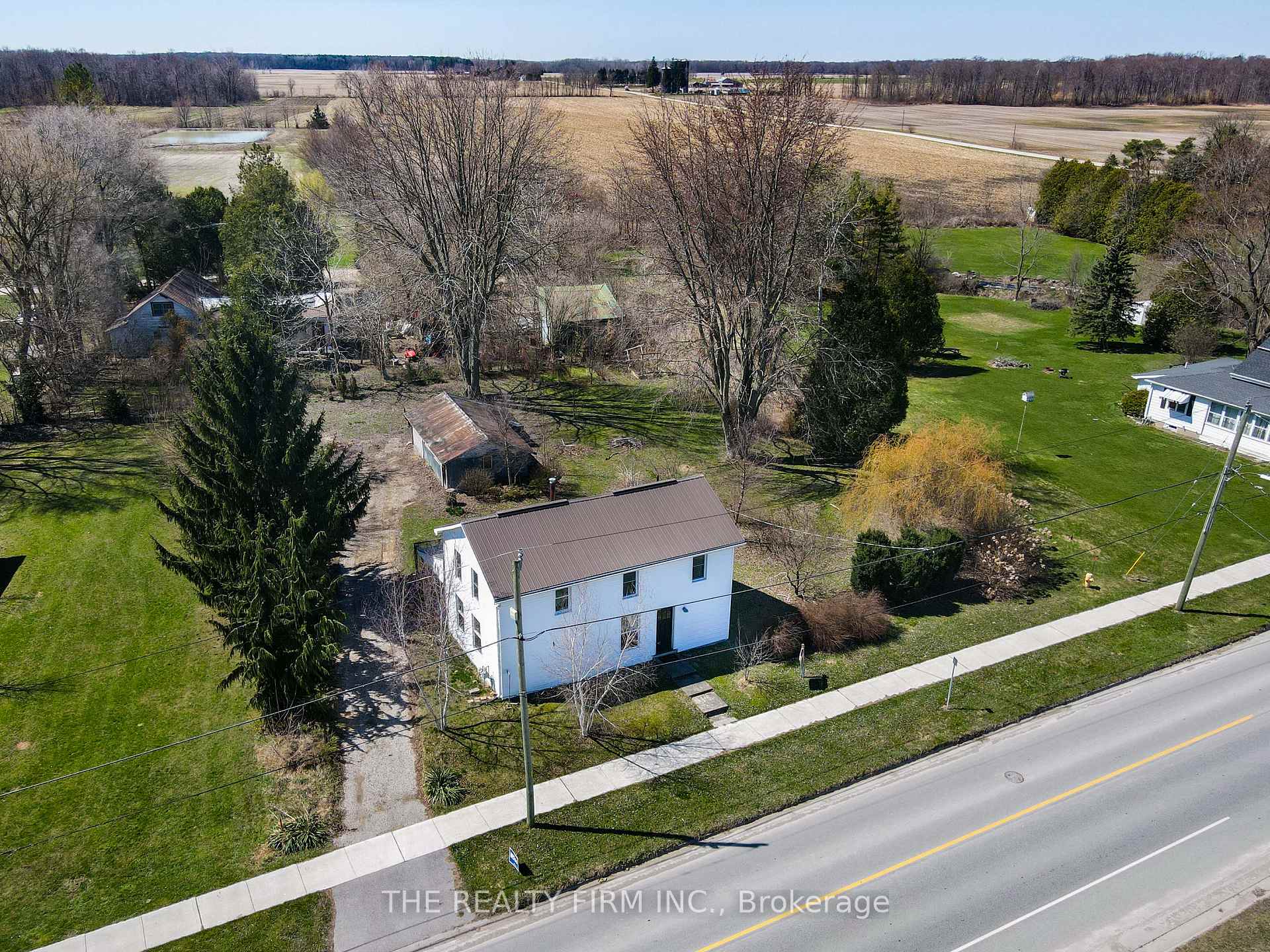 Photo 3 of 22989 Hagerty Road, Newbury — HOMEH