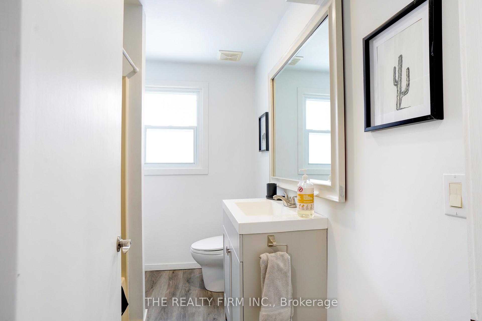 Photo 12 of 22989 Hagerty Road, Newbury — HOMEH