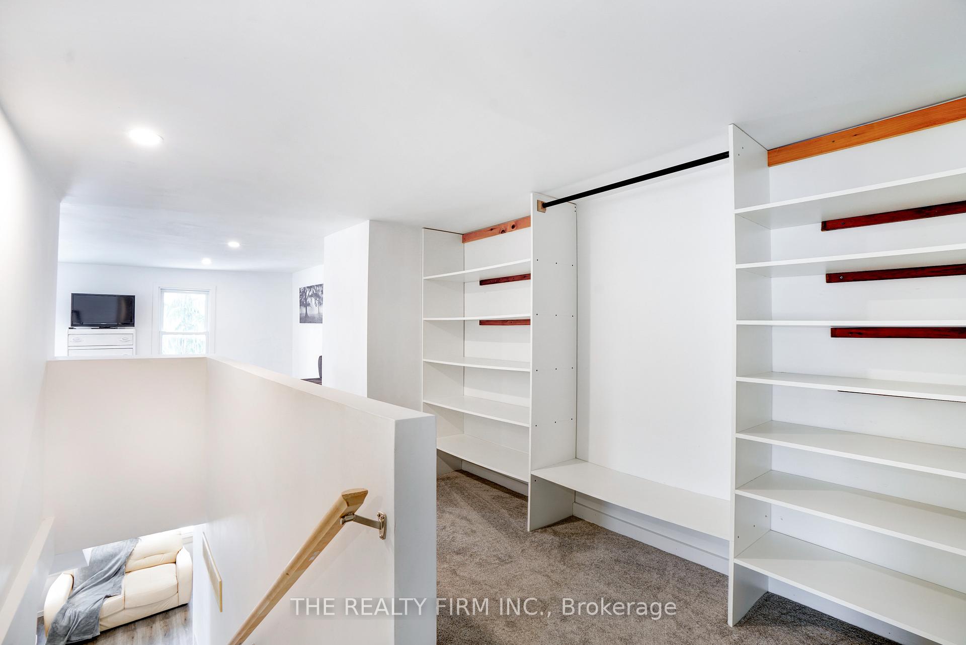 Photo 13 of 22989 Hagerty Road, Newbury — HOMEH