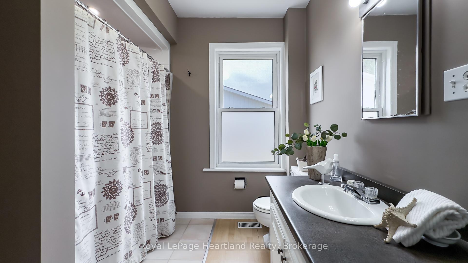 Photo 21 of 273 Hamilton Street, North Huron, Blyth — HOMEH