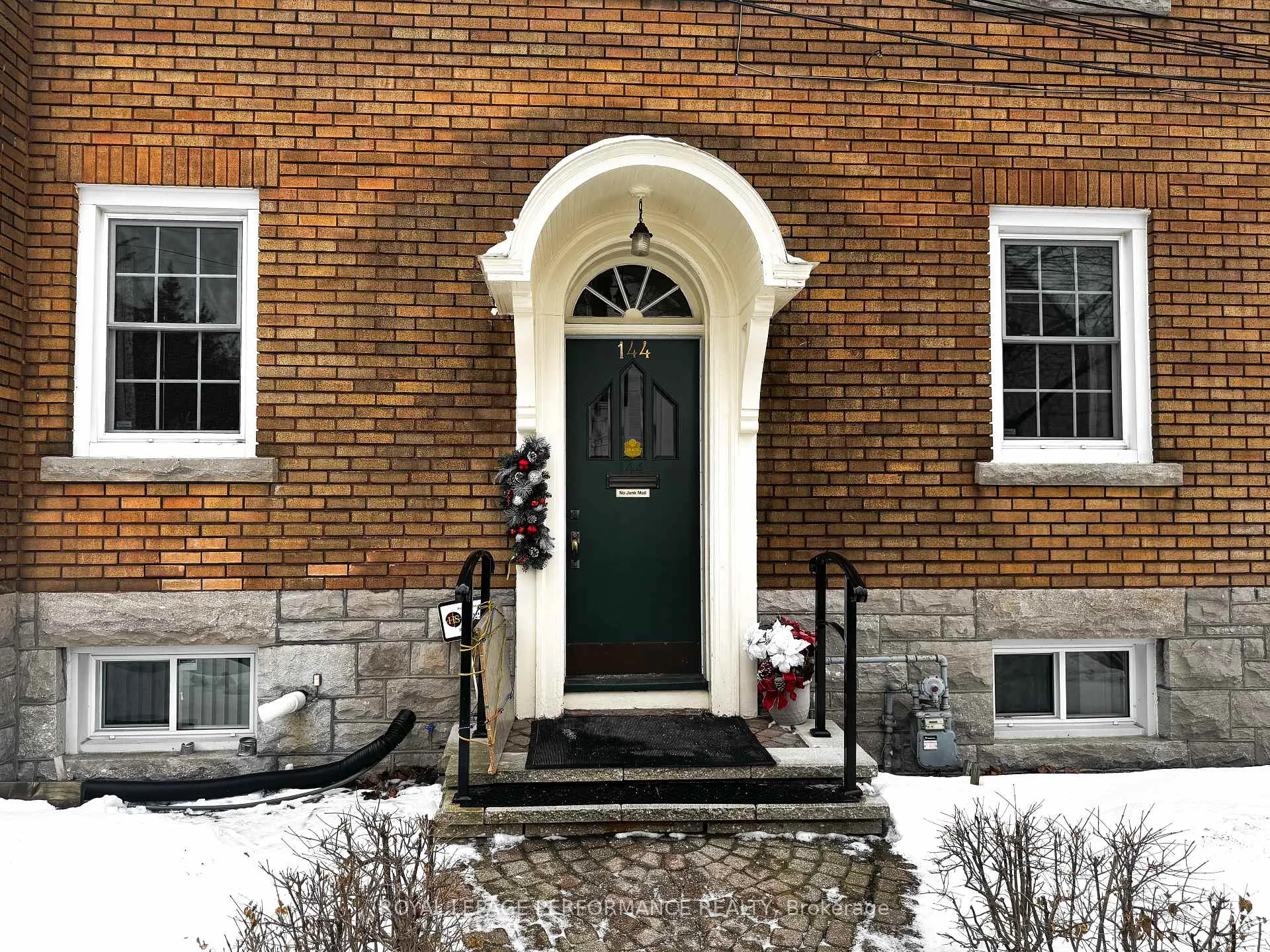 Front of Unit 3, 144 Keefer Street