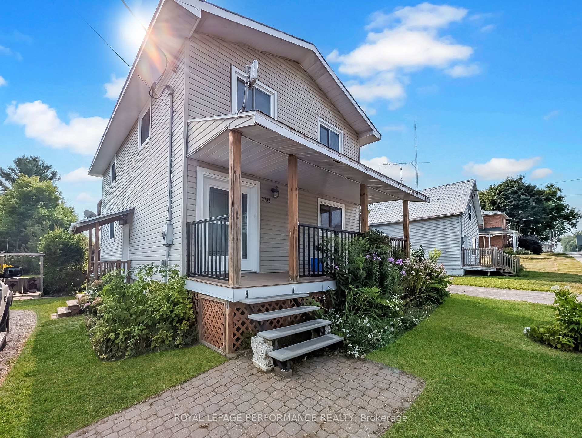 Photo 2 of 3782 Old Orchard Street, North Glengarry, North Glengarry (Kenyon) Twp — HOMEH