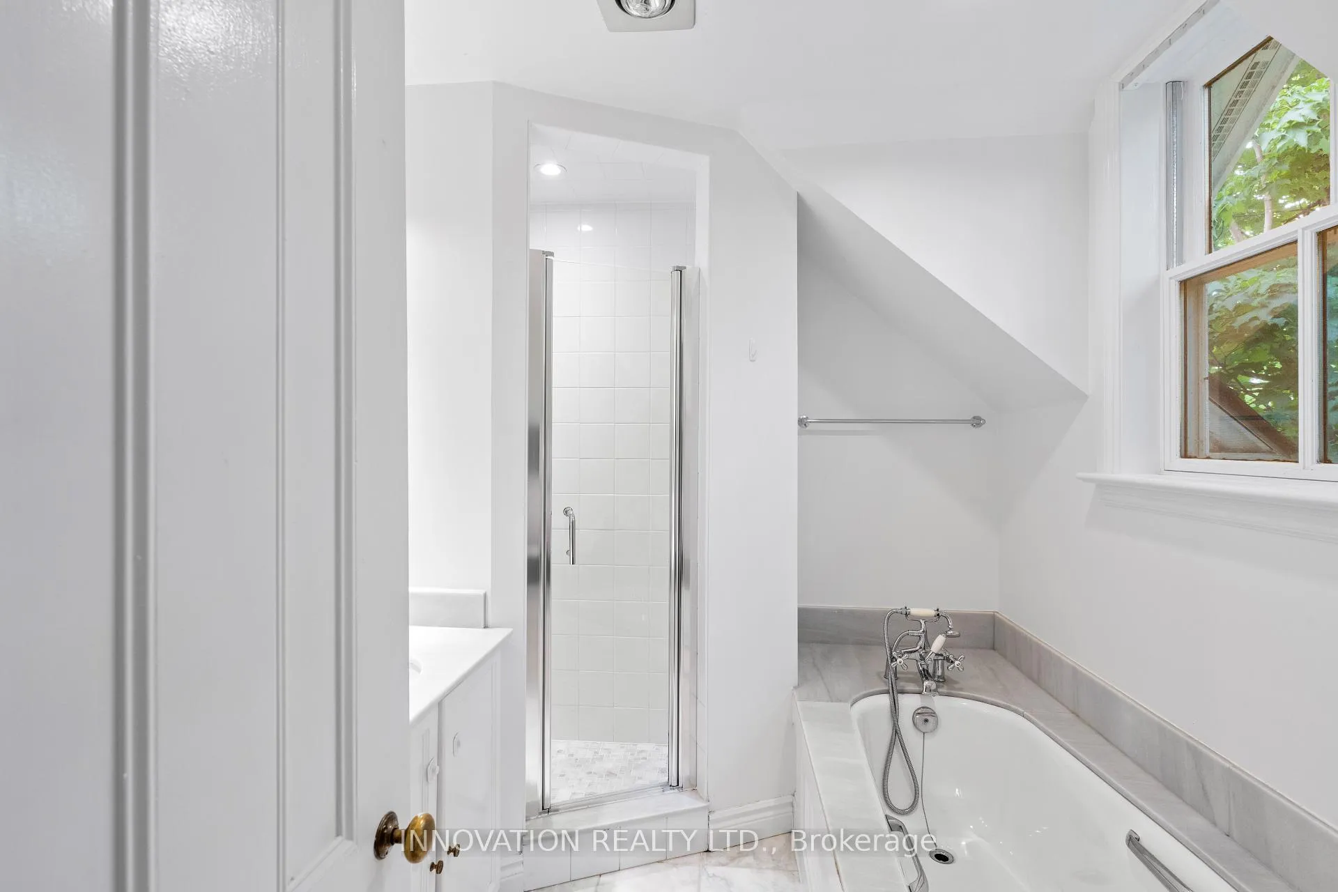 Photo 8 of 135 Stanley Avenue, Ottawa, New Edinburgh — HOMEH