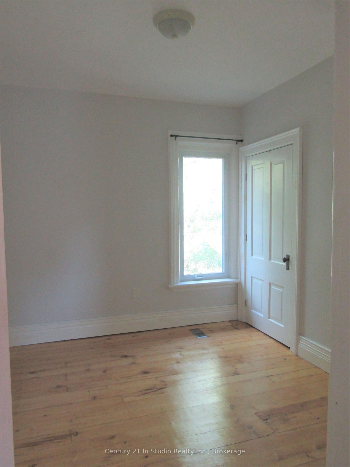 Photo 18 of Unit B, 316 Centre Street, North Huron, Wingham — HOMEH