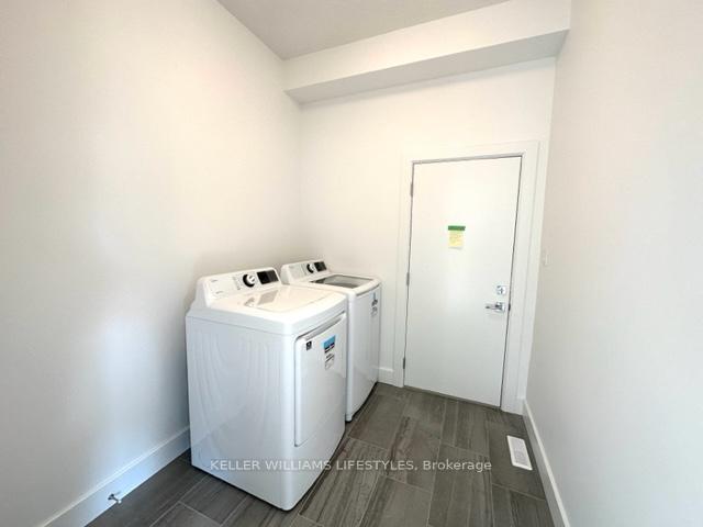 Photo 10 of 204 Eagle Street, North Middlesex, Parkhill — HOMEH