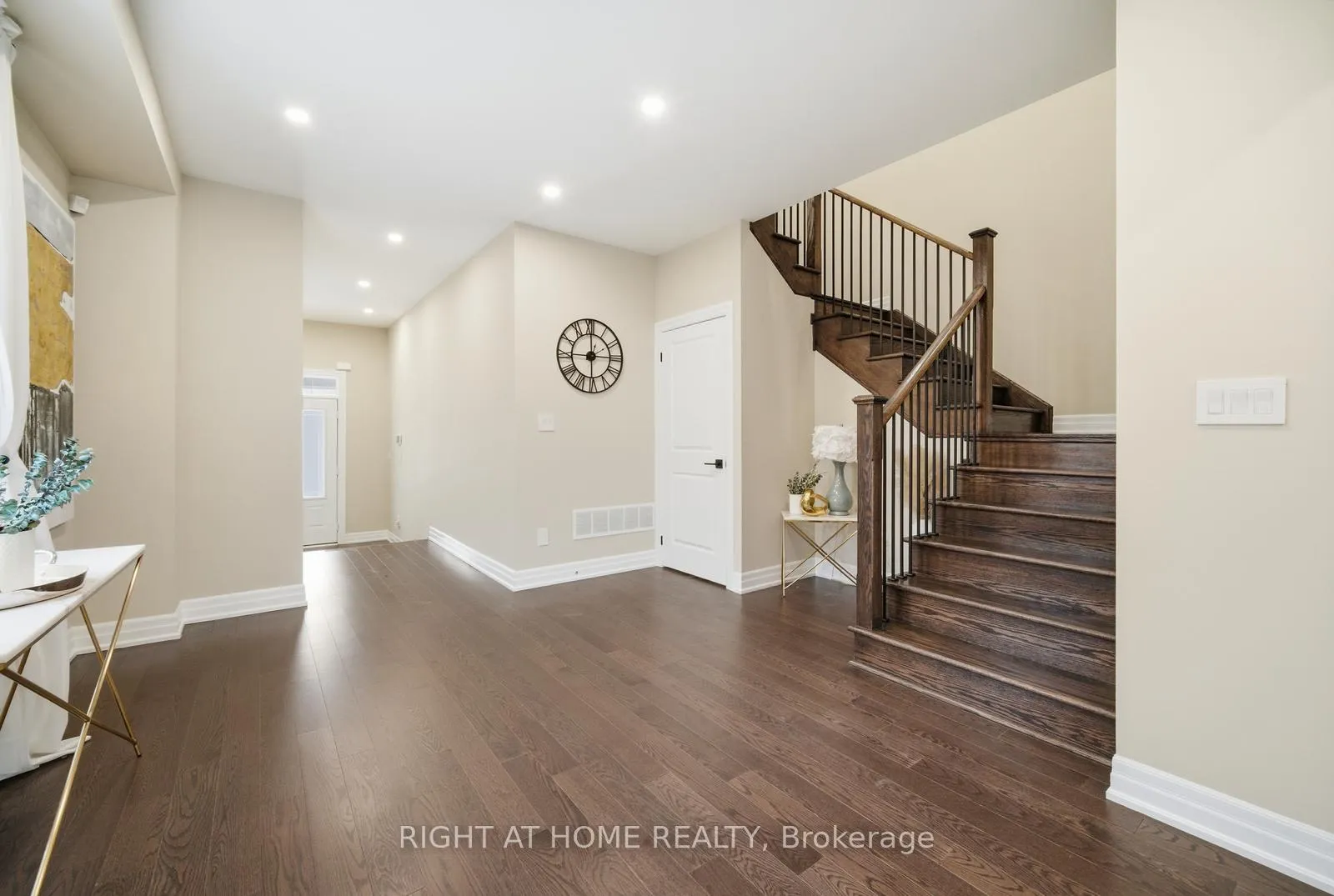 Photo 8 of 55 Clifford Crescent, New Tecumseth, Tottenham — HOMEH