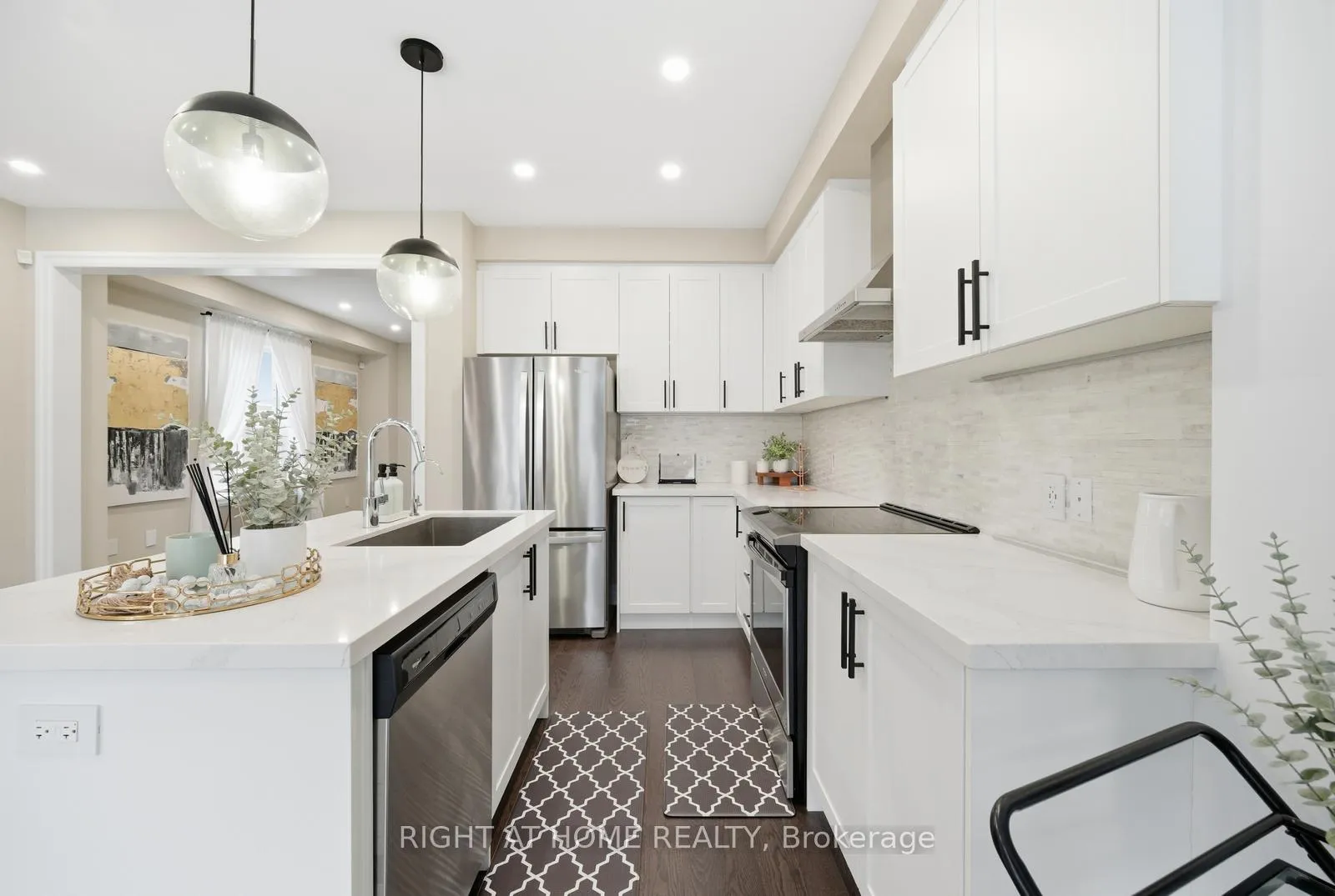 Photo 11 of 55 Clifford Crescent, New Tecumseth, Tottenham — HOMEH