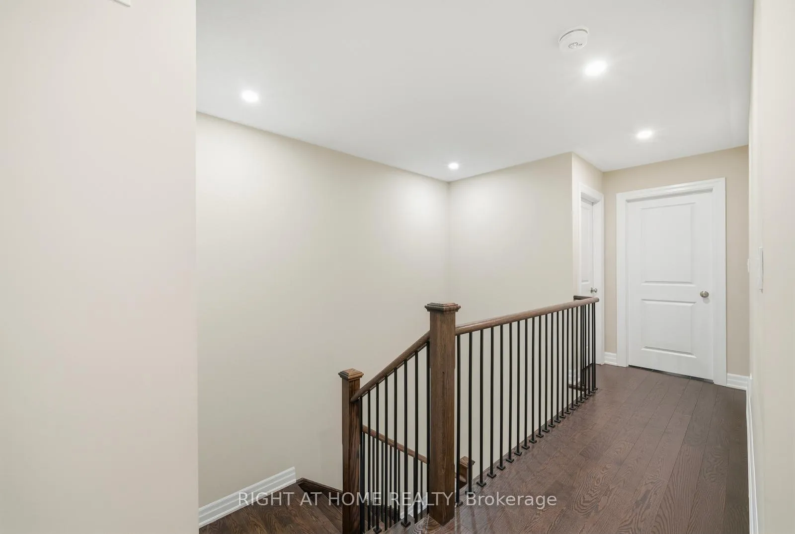 Photo 19 of 55 Clifford Crescent, New Tecumseth, Tottenham — HOMEH