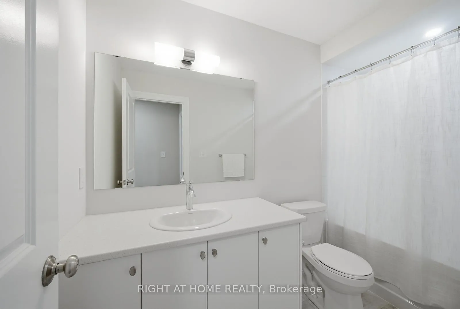 Photo 30 of 55 Clifford Crescent, New Tecumseth, Tottenham — HOMEH
