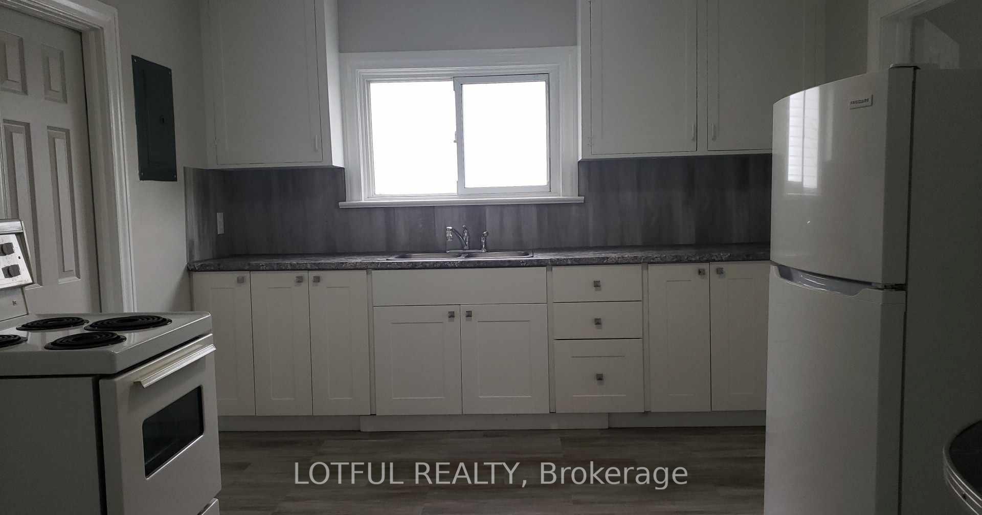 Photo 9 of Unit 4, 31 Main Street, North Dundas, Chesterville — HOMEH