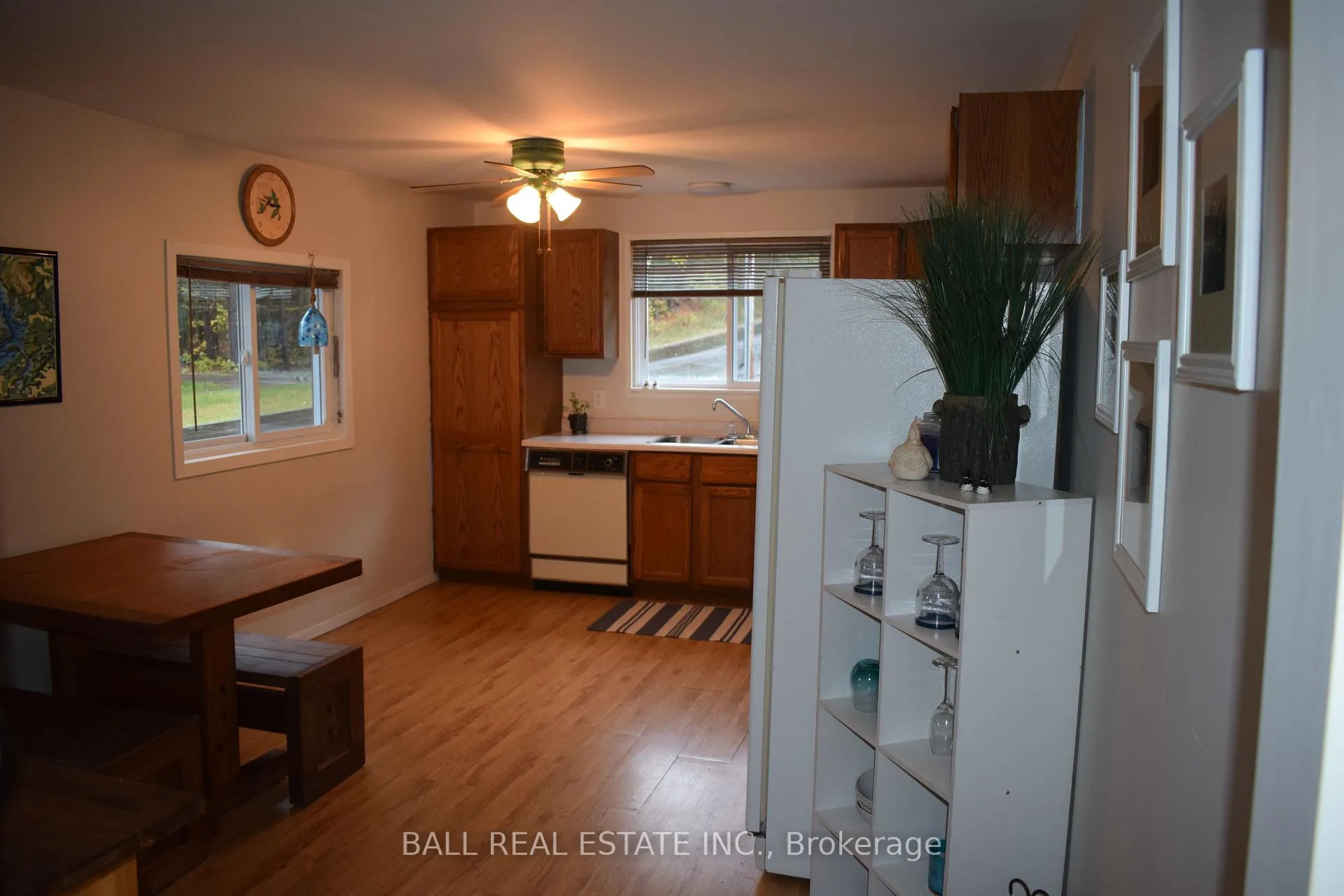 Photo 5 of 86 Renwick Road, North Kawartha — HOMEH