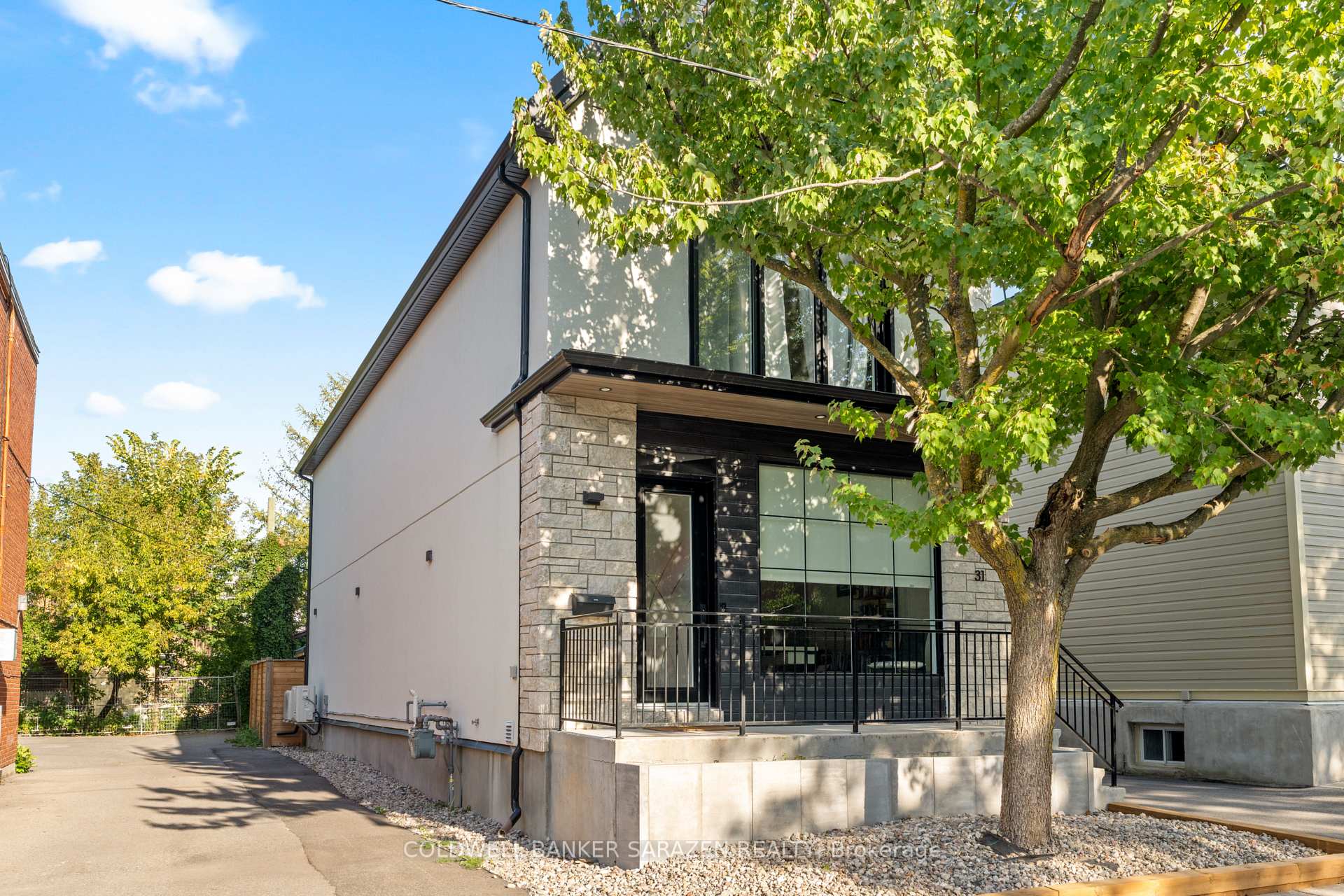 Photo 3 of Unit B, 31 Commanda Way, Ottawa, Lindenlea — HOMEH