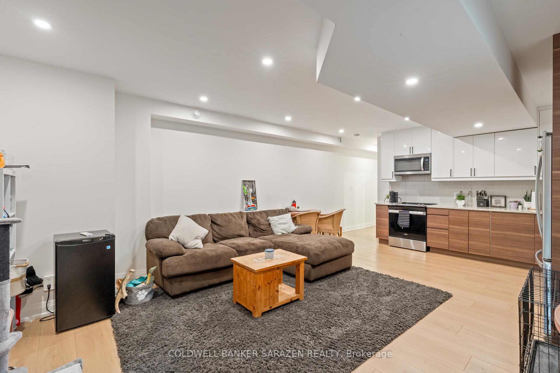 Photo 6 of Unit B, 31 Commanda Way, Ottawa, Lindenlea — HOMEH