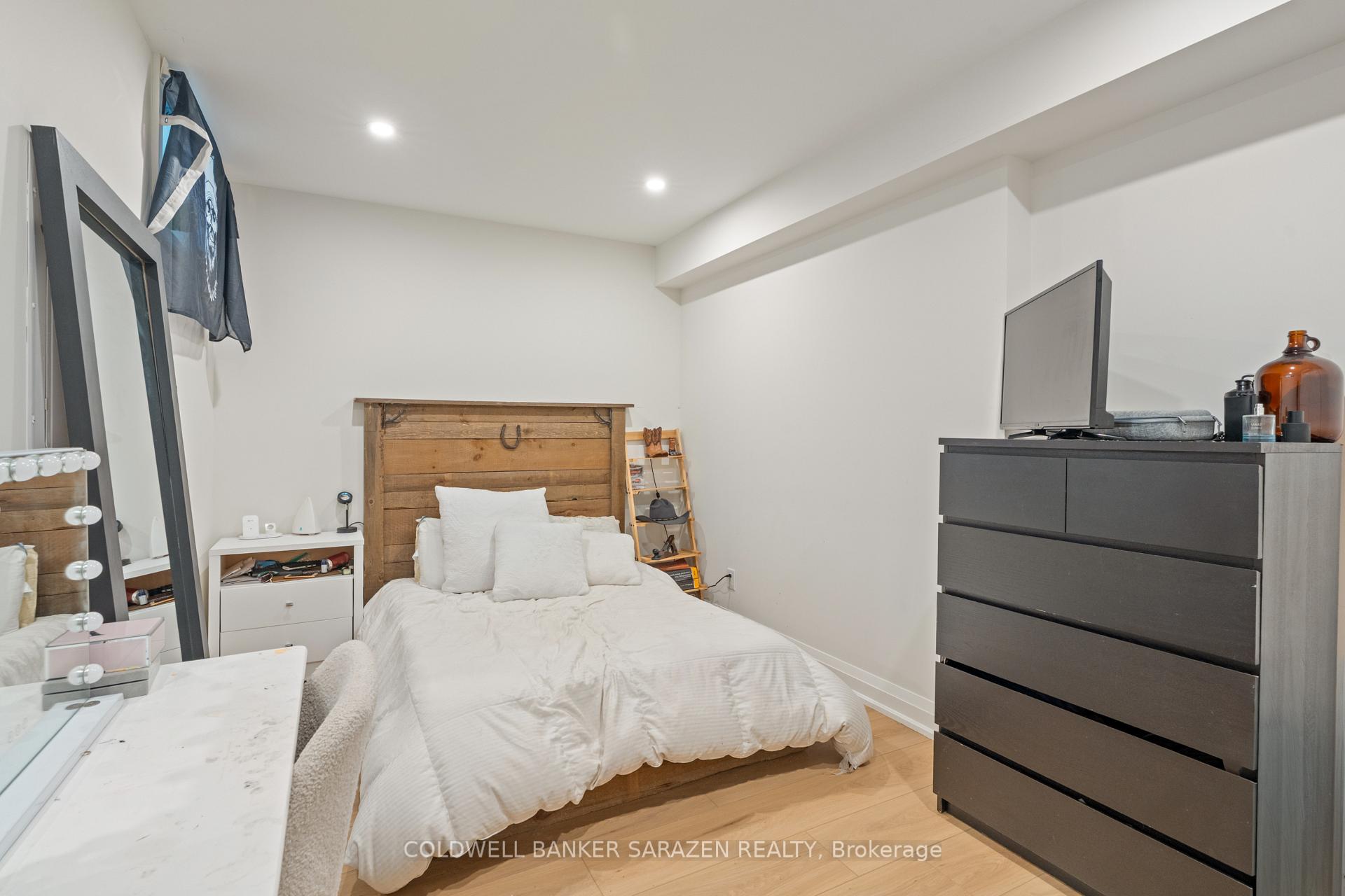 Photo 11 of Unit B, 31 Commanda Way, Ottawa, Lindenlea — HOMEH