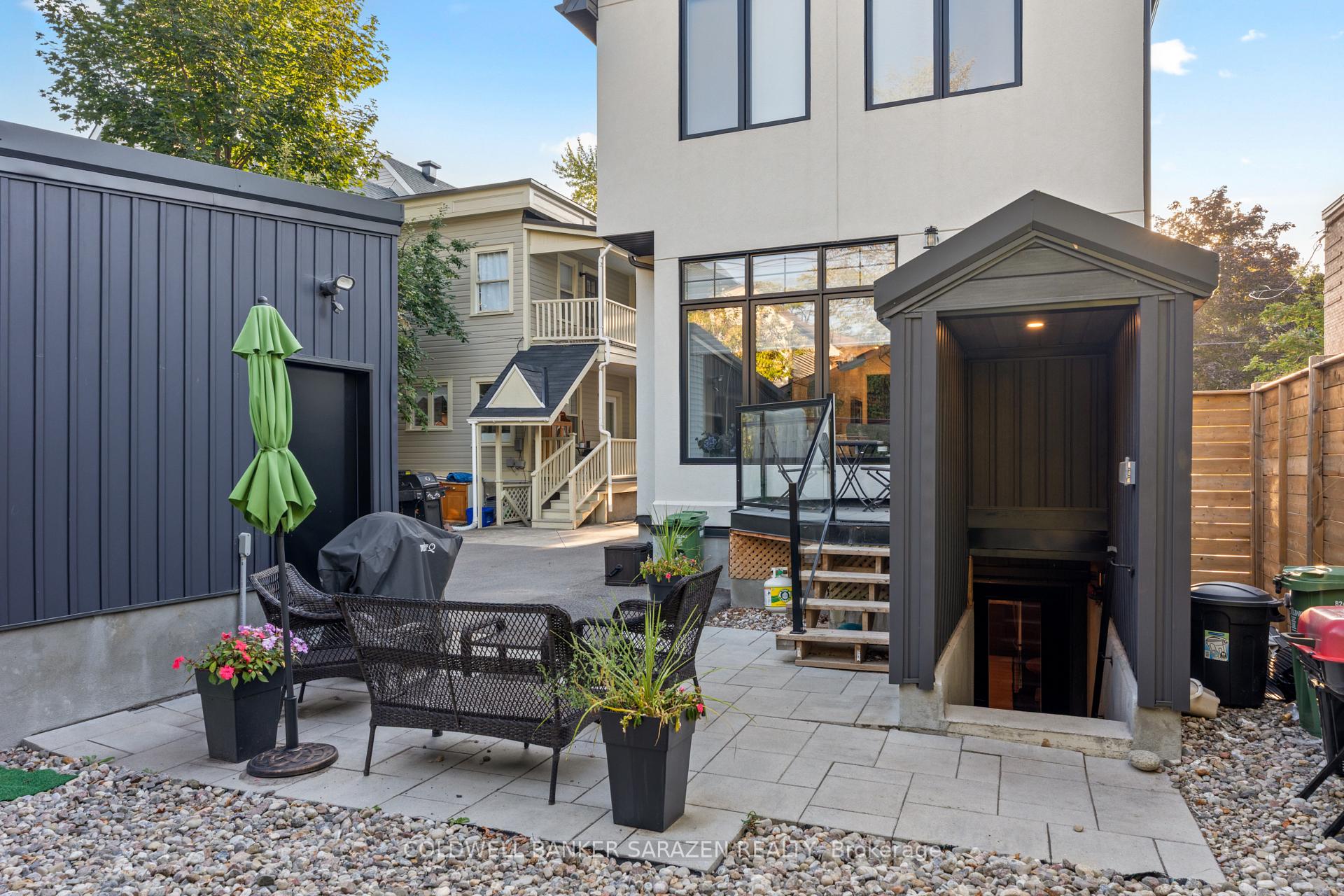 Photo 14 of Unit B, 31 Commanda Way, Ottawa, Lindenlea — HOMEH