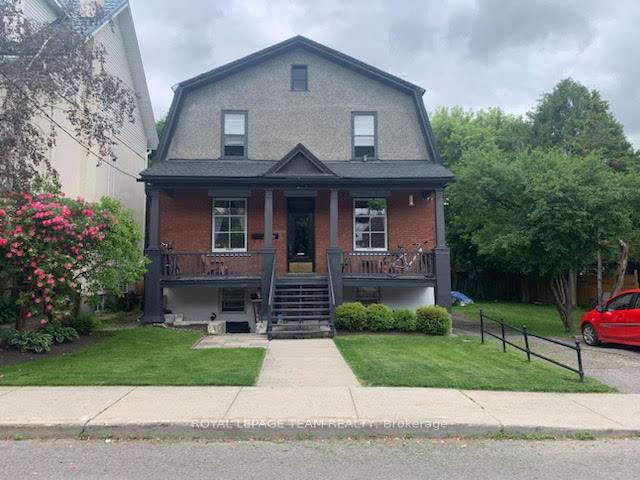 Photo 1 of 196 & 198 Ivy Crescent, Ottawa, Lindenlea — HOMEH