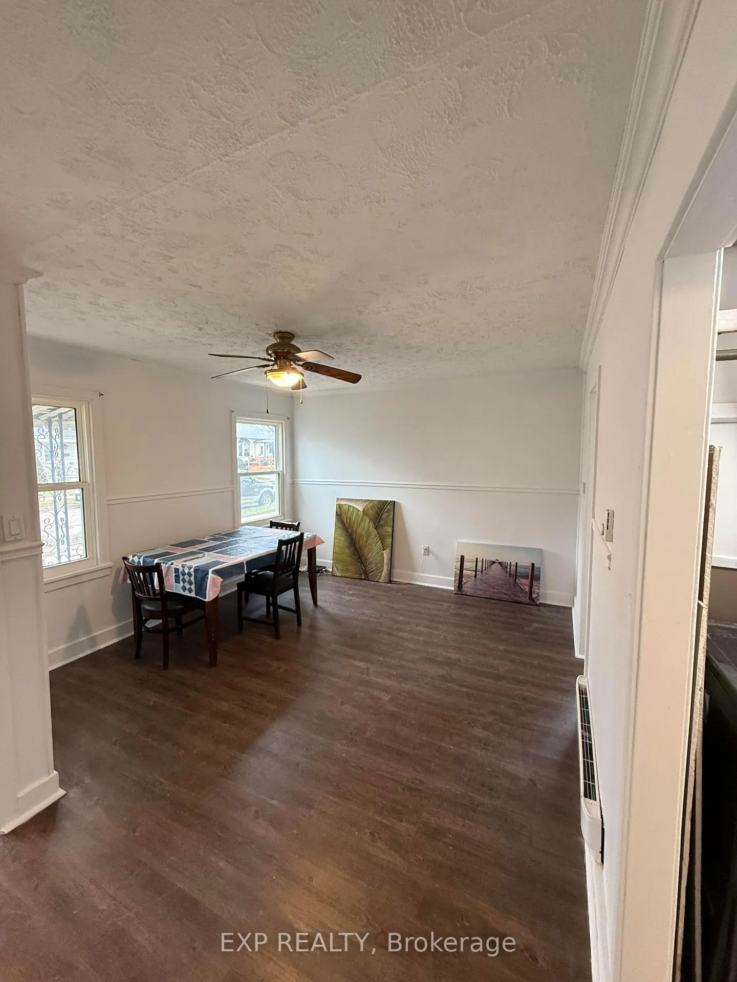Photo 11 of 6318 Skinner Street, Niagara Falls, Arad/Fallsview — HOMEH
