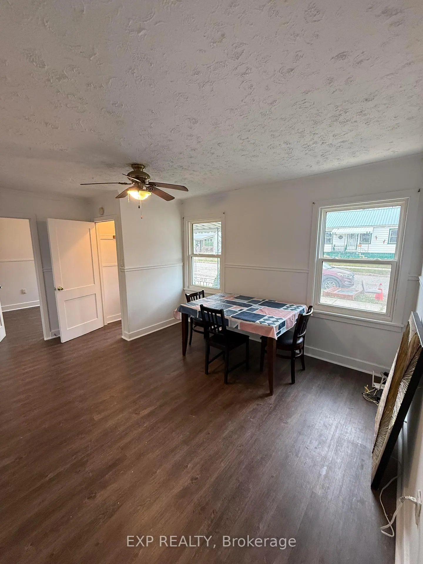 Photo 12 of 6318 Skinner Street, Niagara Falls, Arad/Fallsview — HOMEH