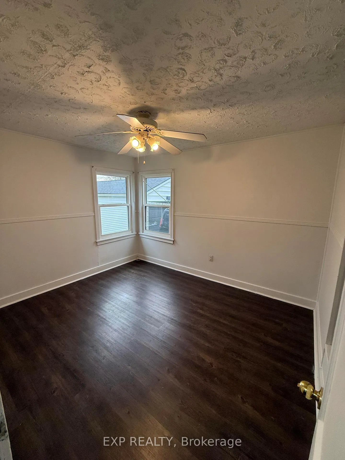 Photo 24 of 6318 Skinner Street, Niagara Falls, Arad/Fallsview — HOMEH