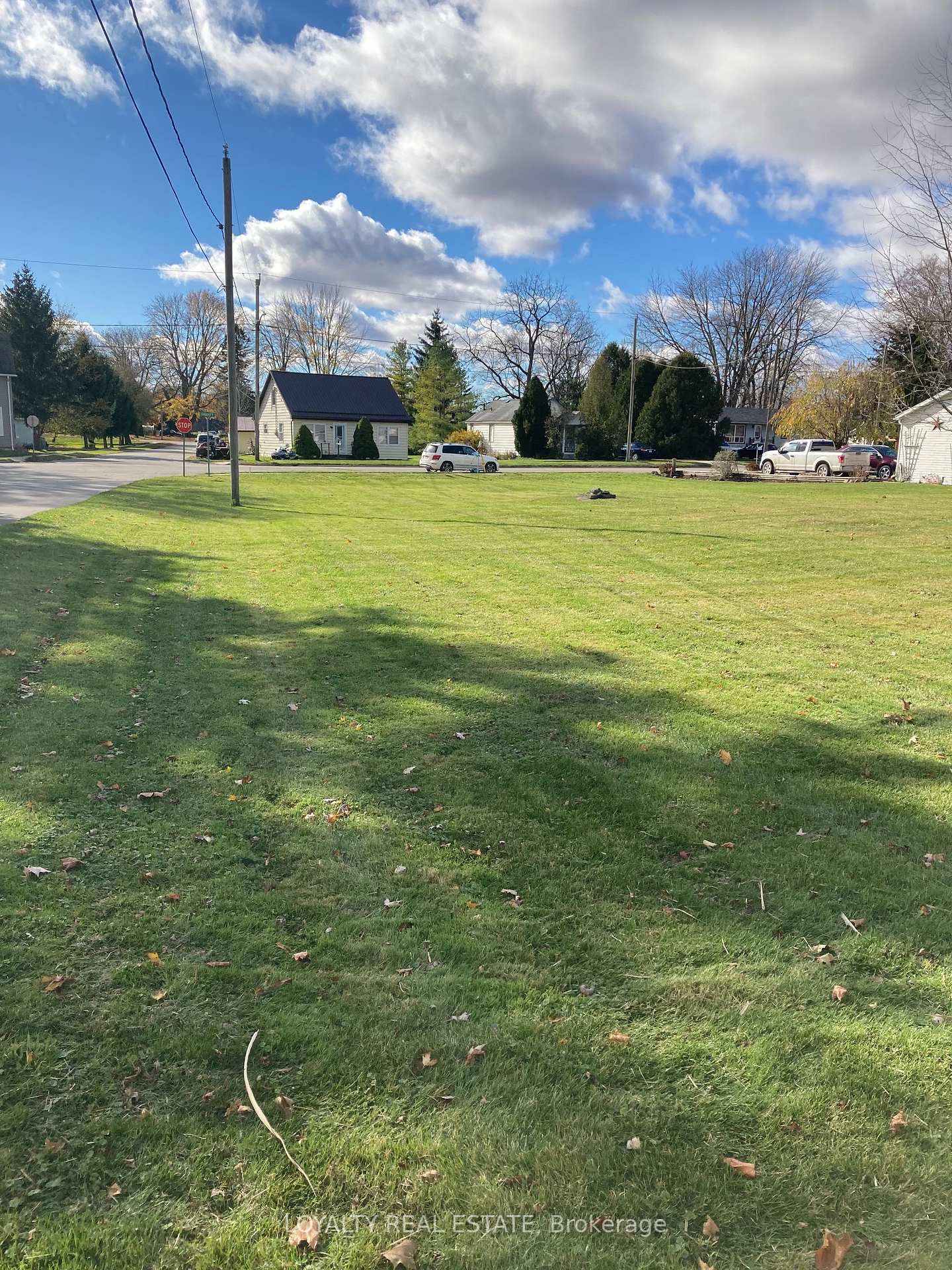 Photo 5 of 22952 Hagerty Road, Newbury — HOMEH