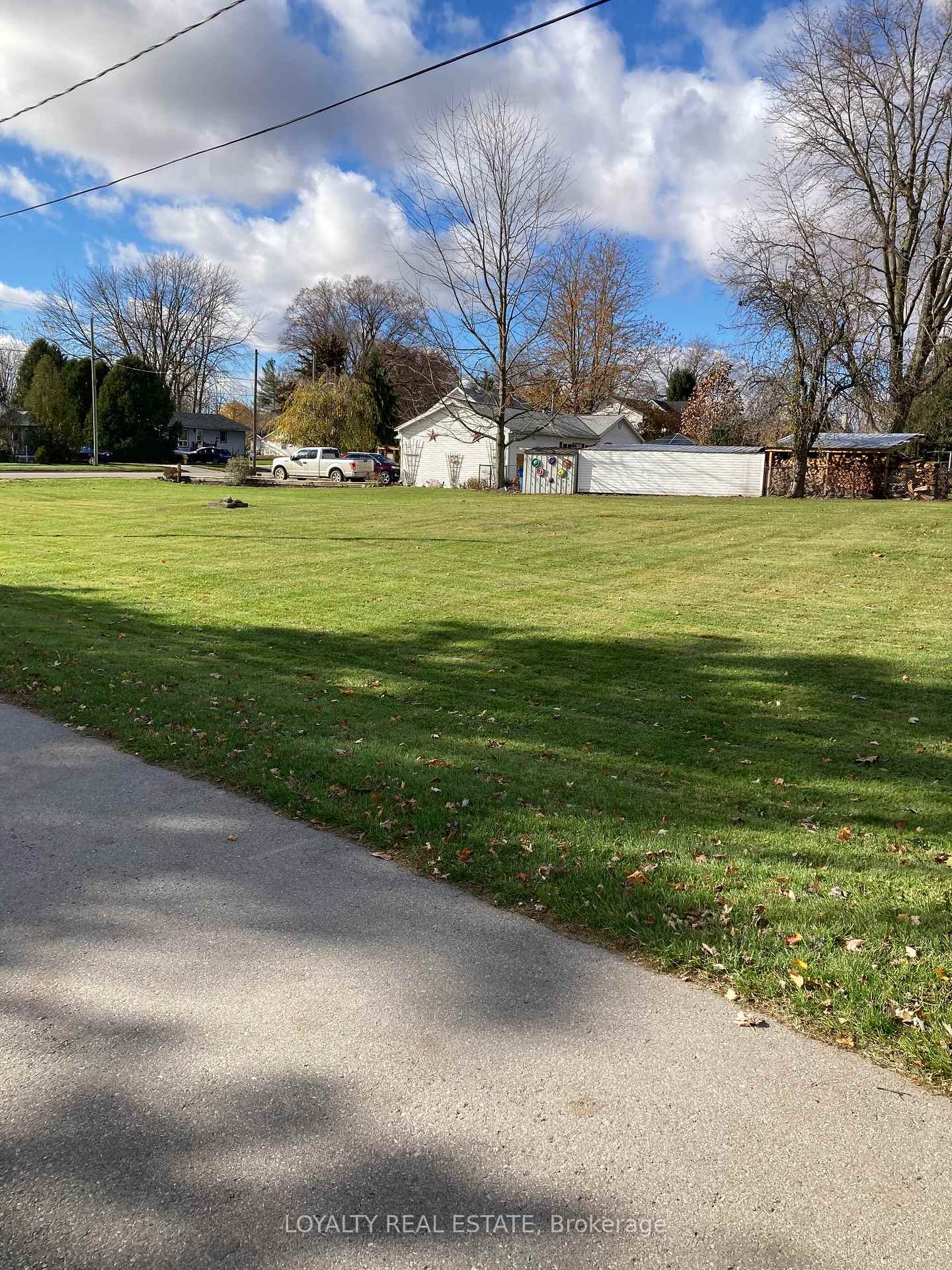 Photo 7 of 22952 Hagerty Road, Newbury — HOMEH