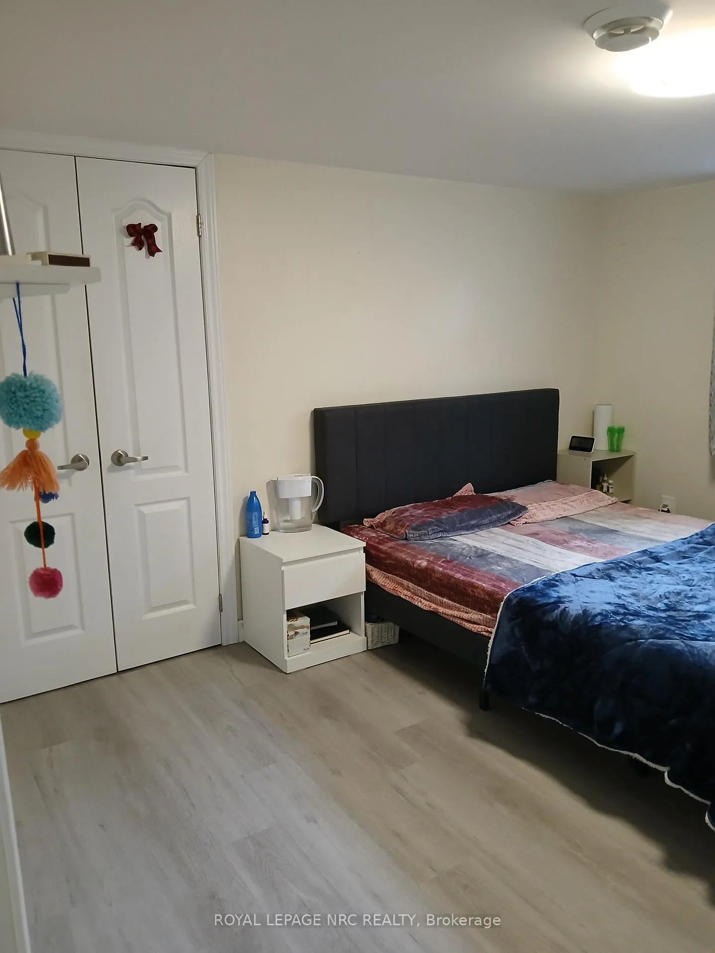 Photo 5 of Unit Lower Unit, 6560 Leeming Street, Niagara Falls, Hospital — HOMEH